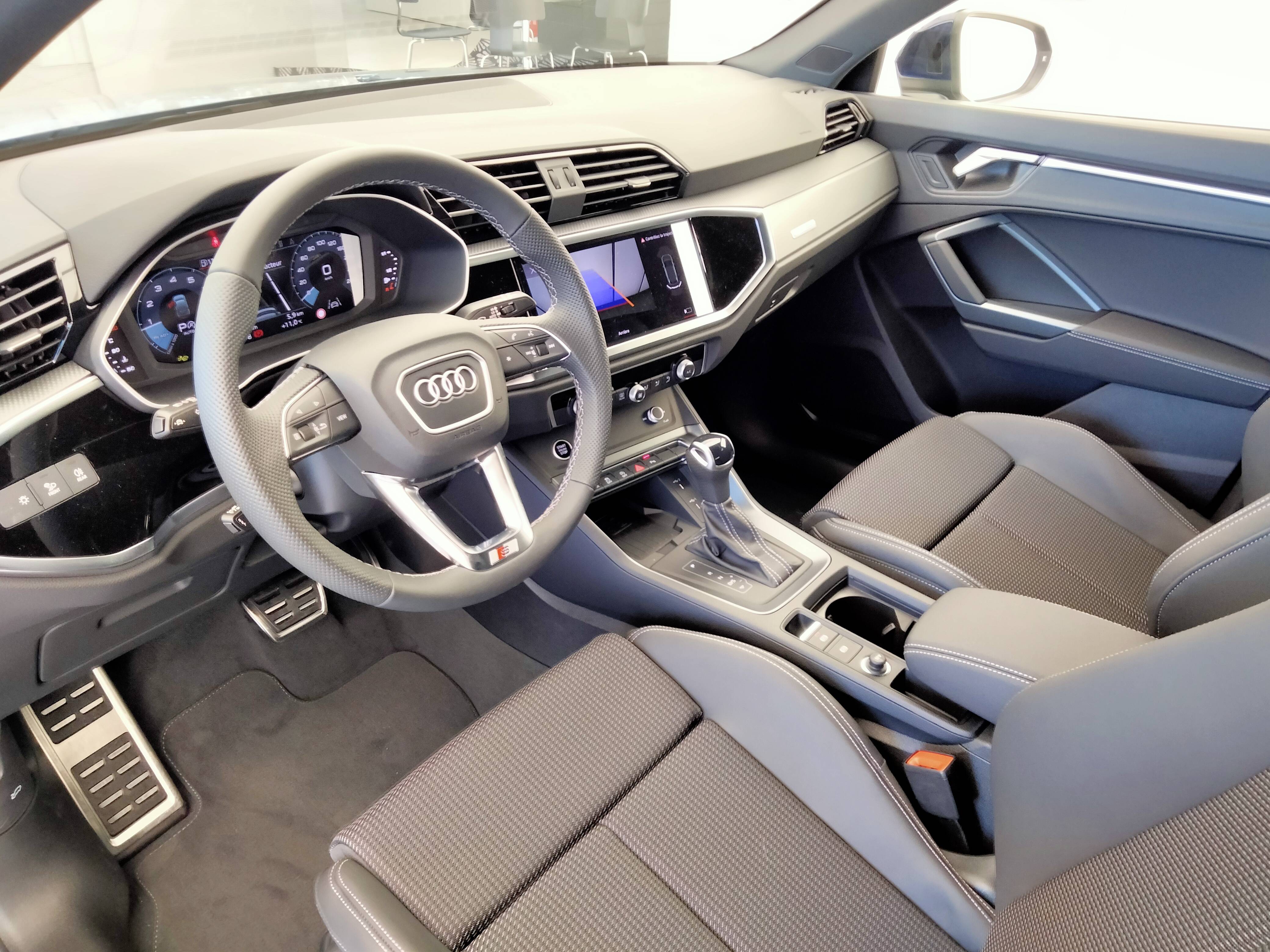 AUDI Q3 SPORTBACK