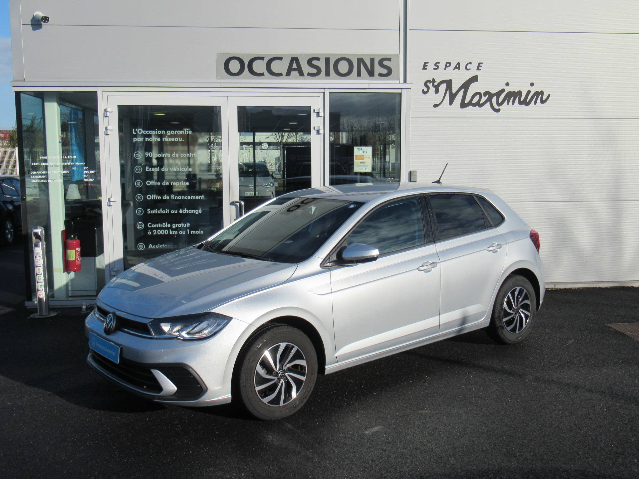 VOLKSWAGEN POLO