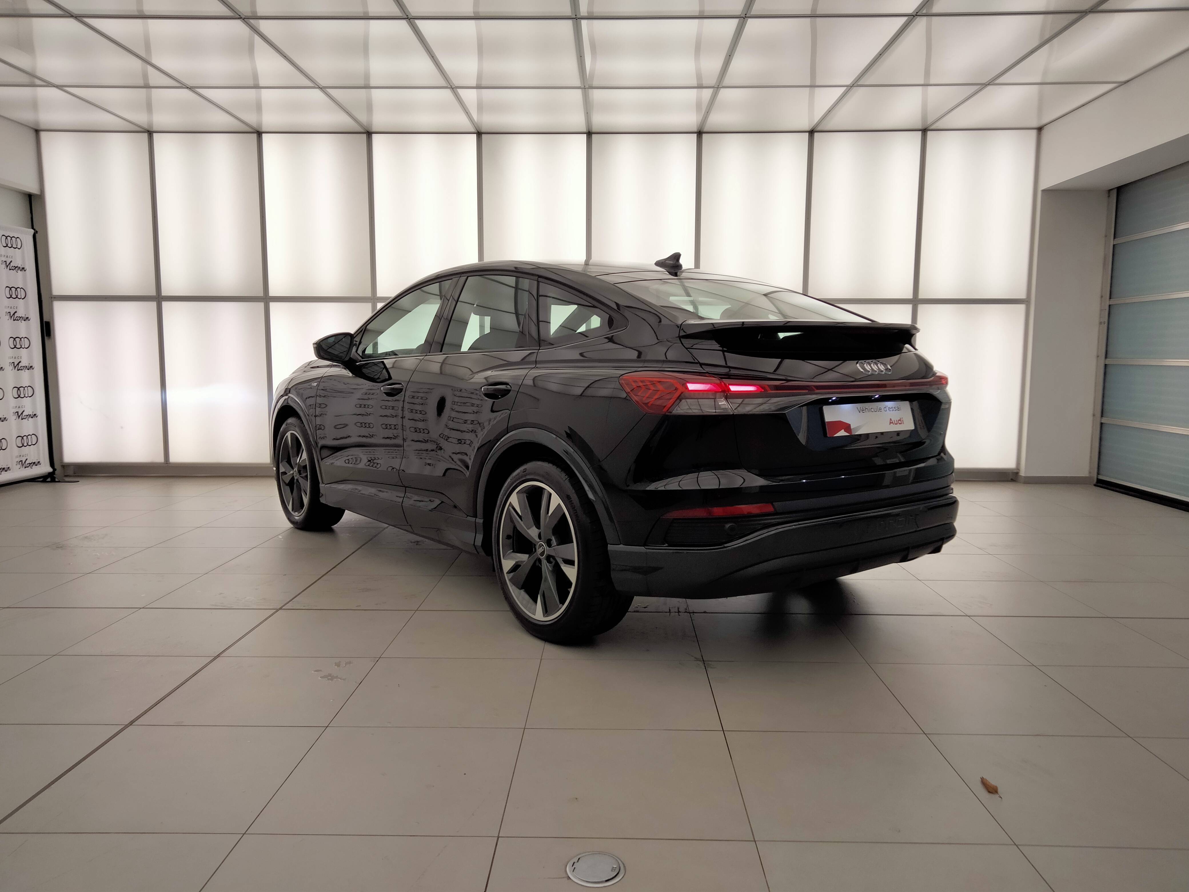 AUDI Q4 E-TRON SB