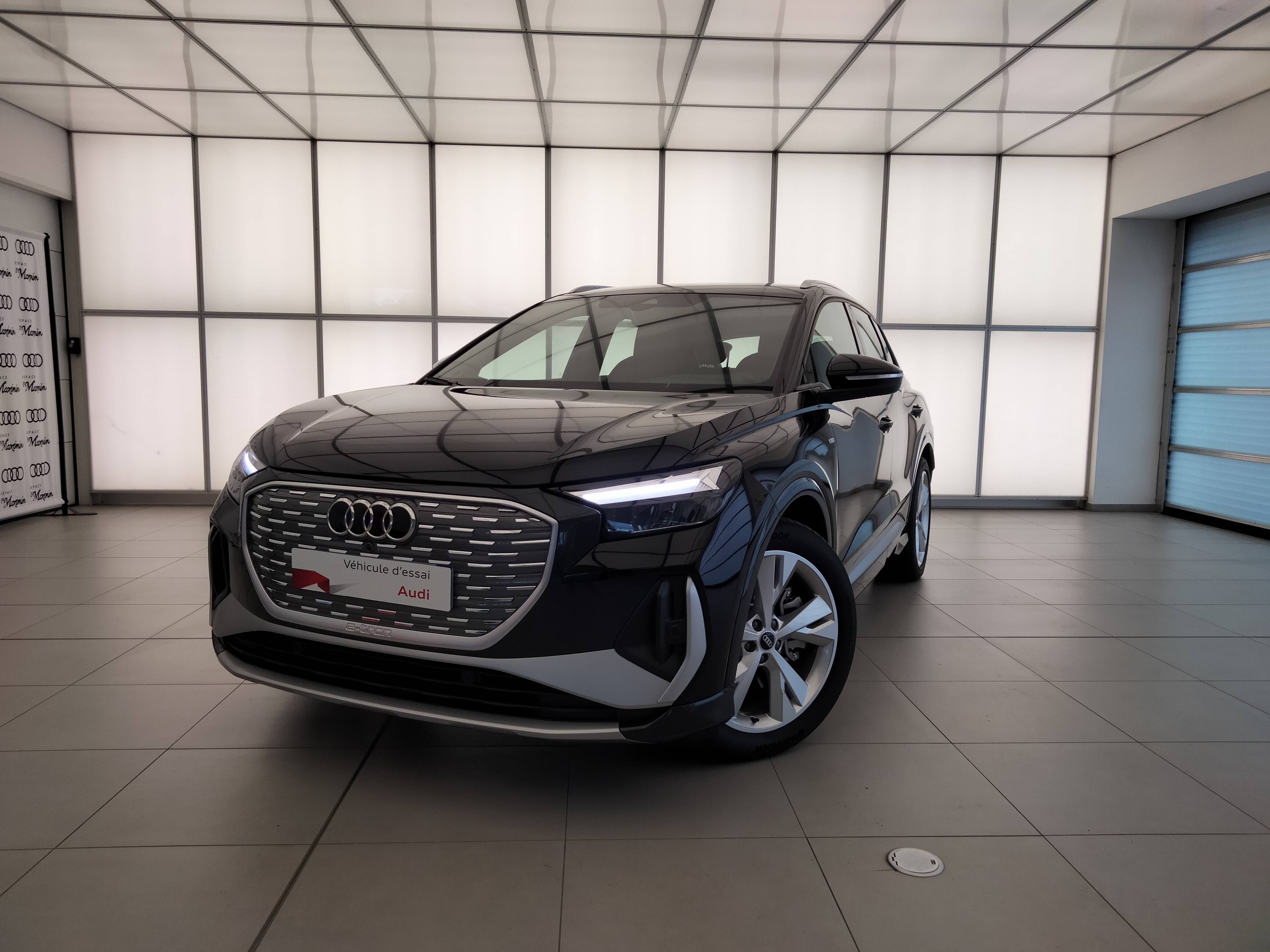 AUDI Q4 E-TRON