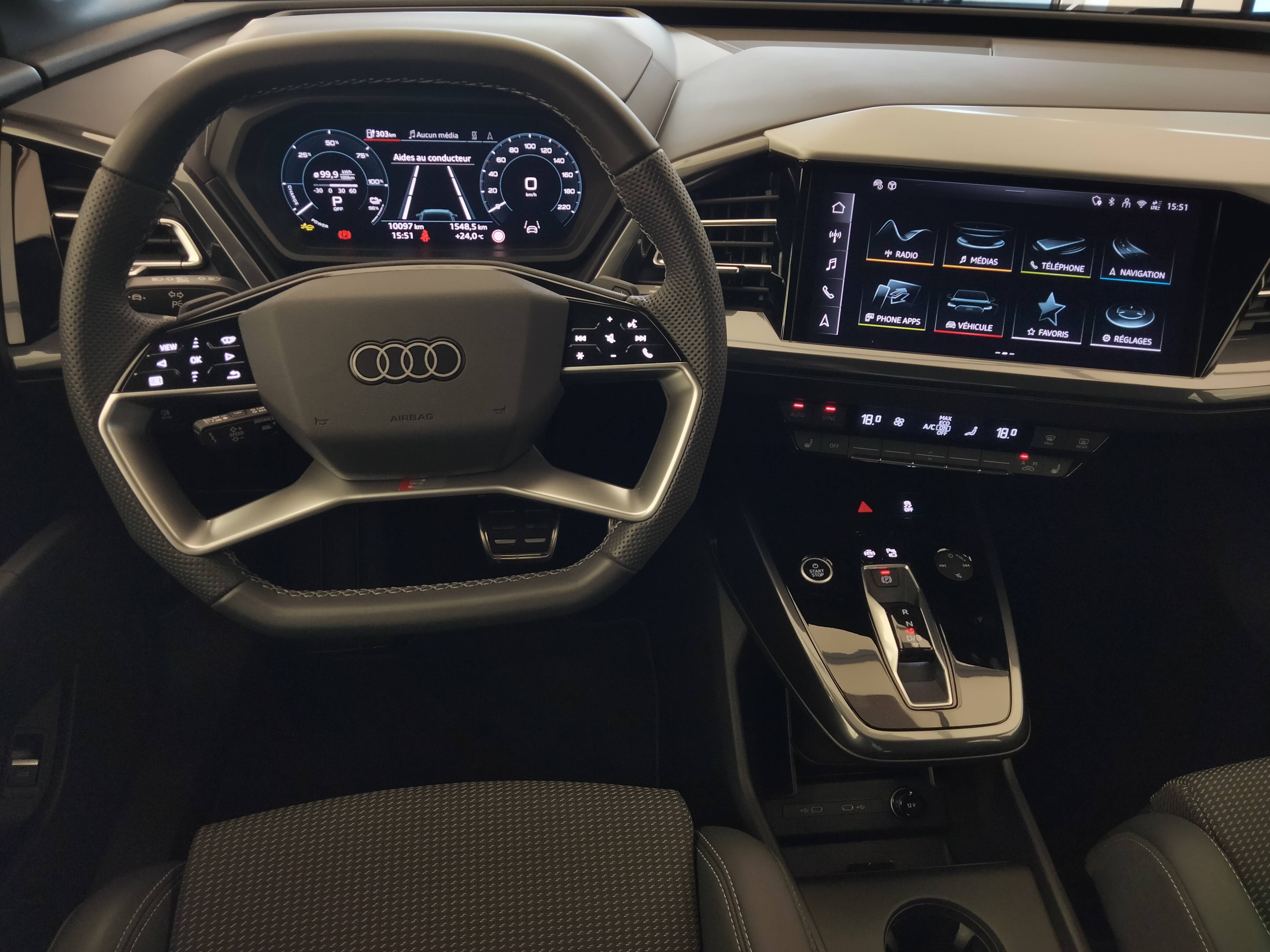 AUDI Q4 E-TRON