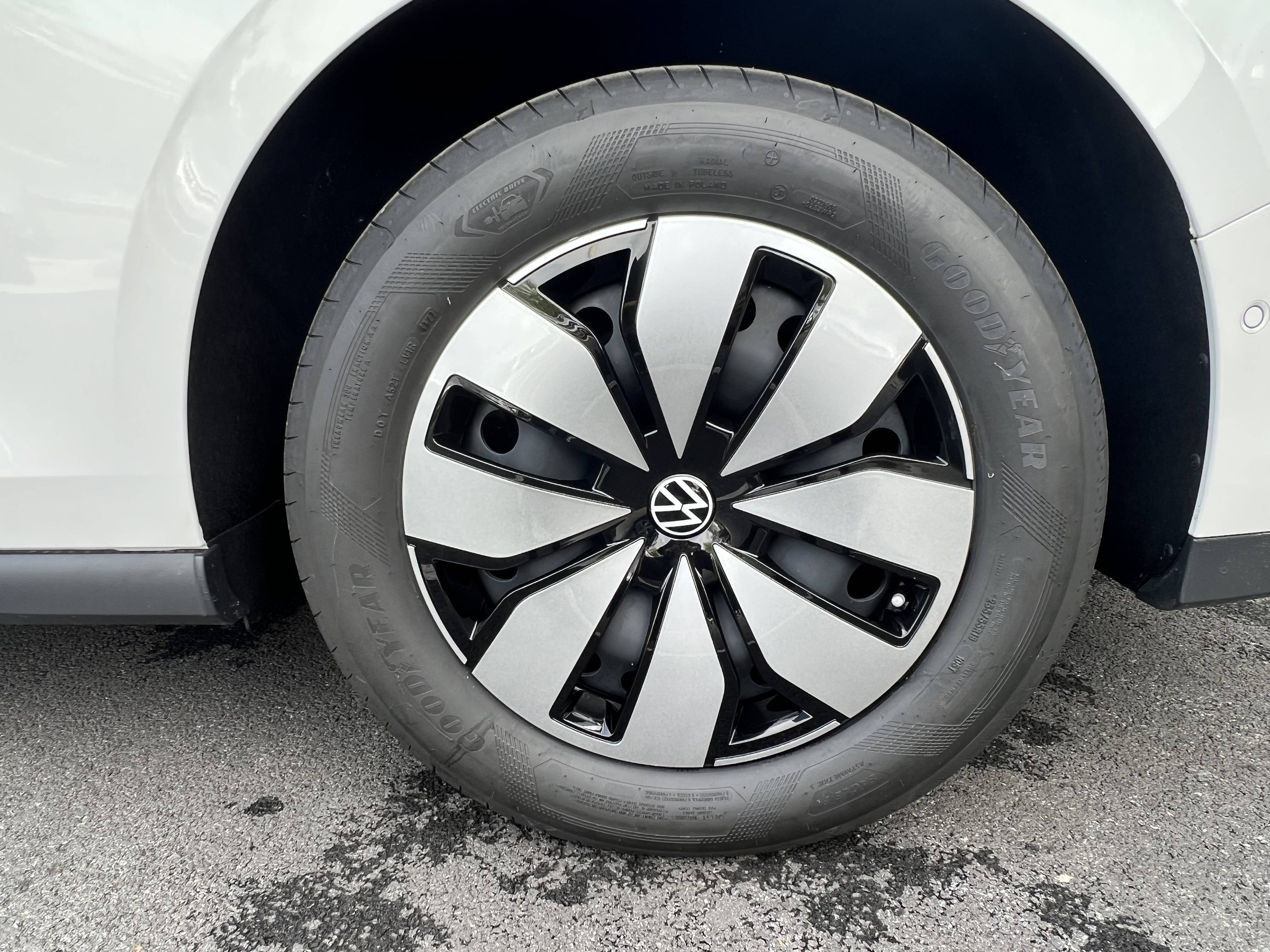 VOLKSWAGEN UTILITAIRES ID. BUZZ CARGO