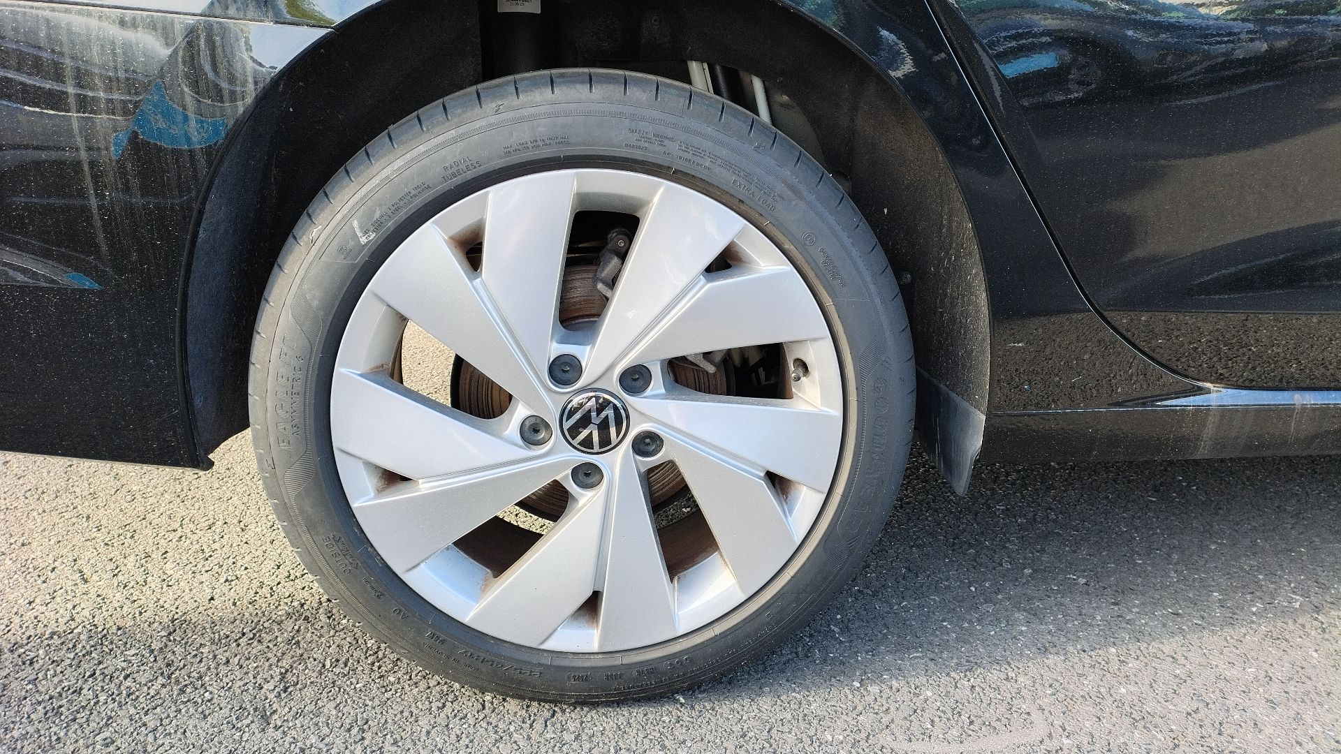 VOLKSWAGEN GOLF SW