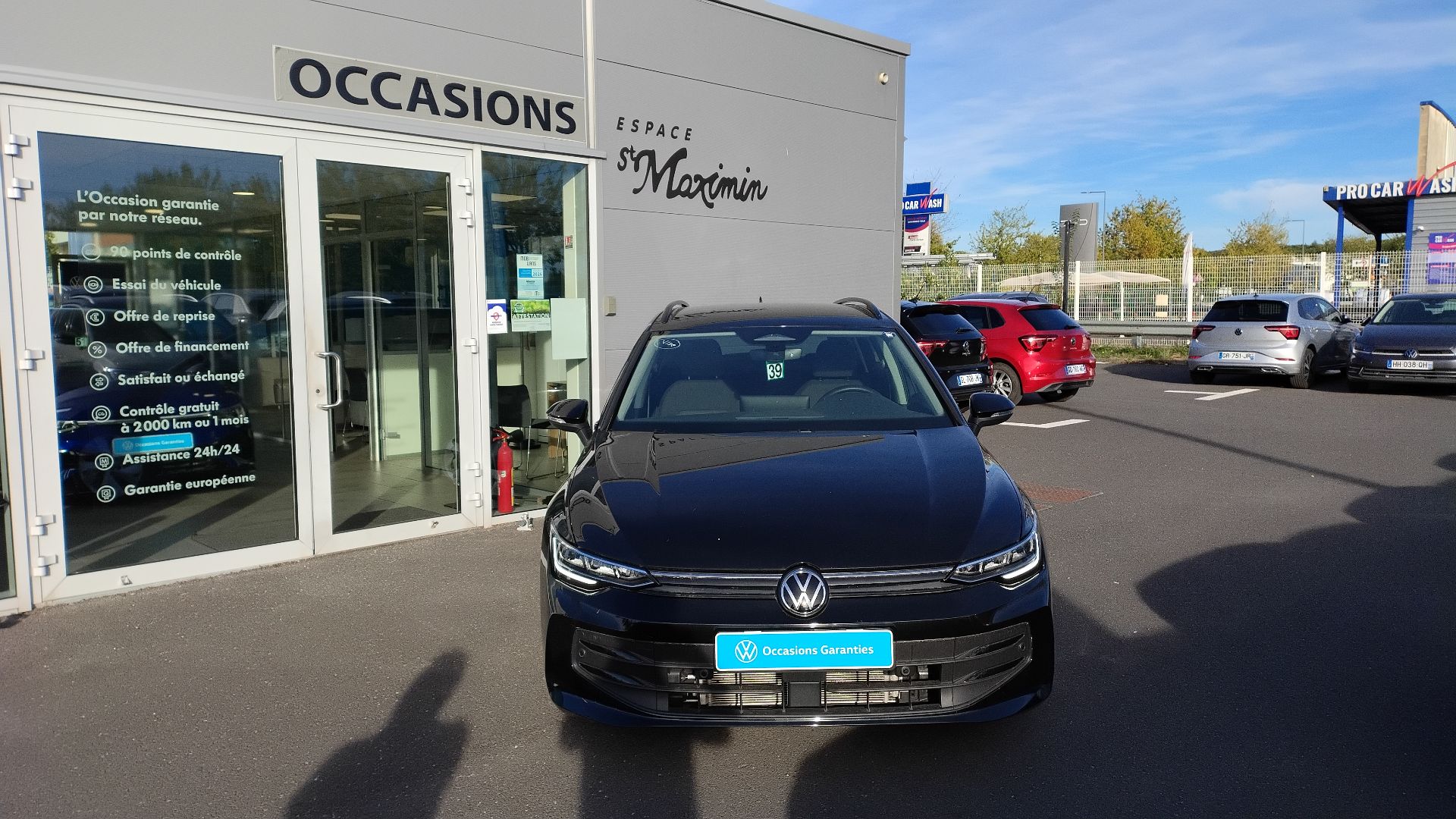 VOLKSWAGEN GOLF SW