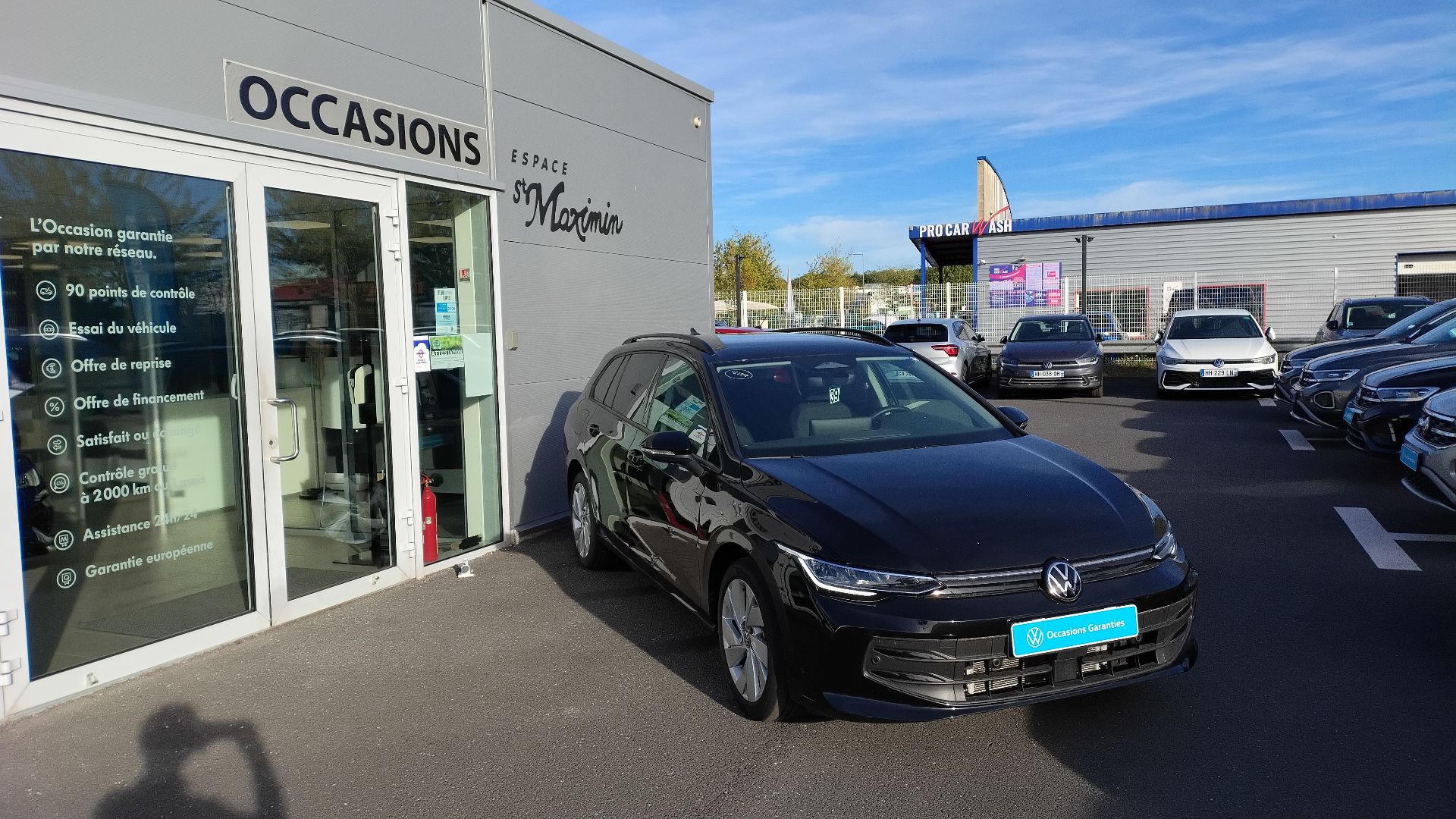 VOLKSWAGEN GOLF SW