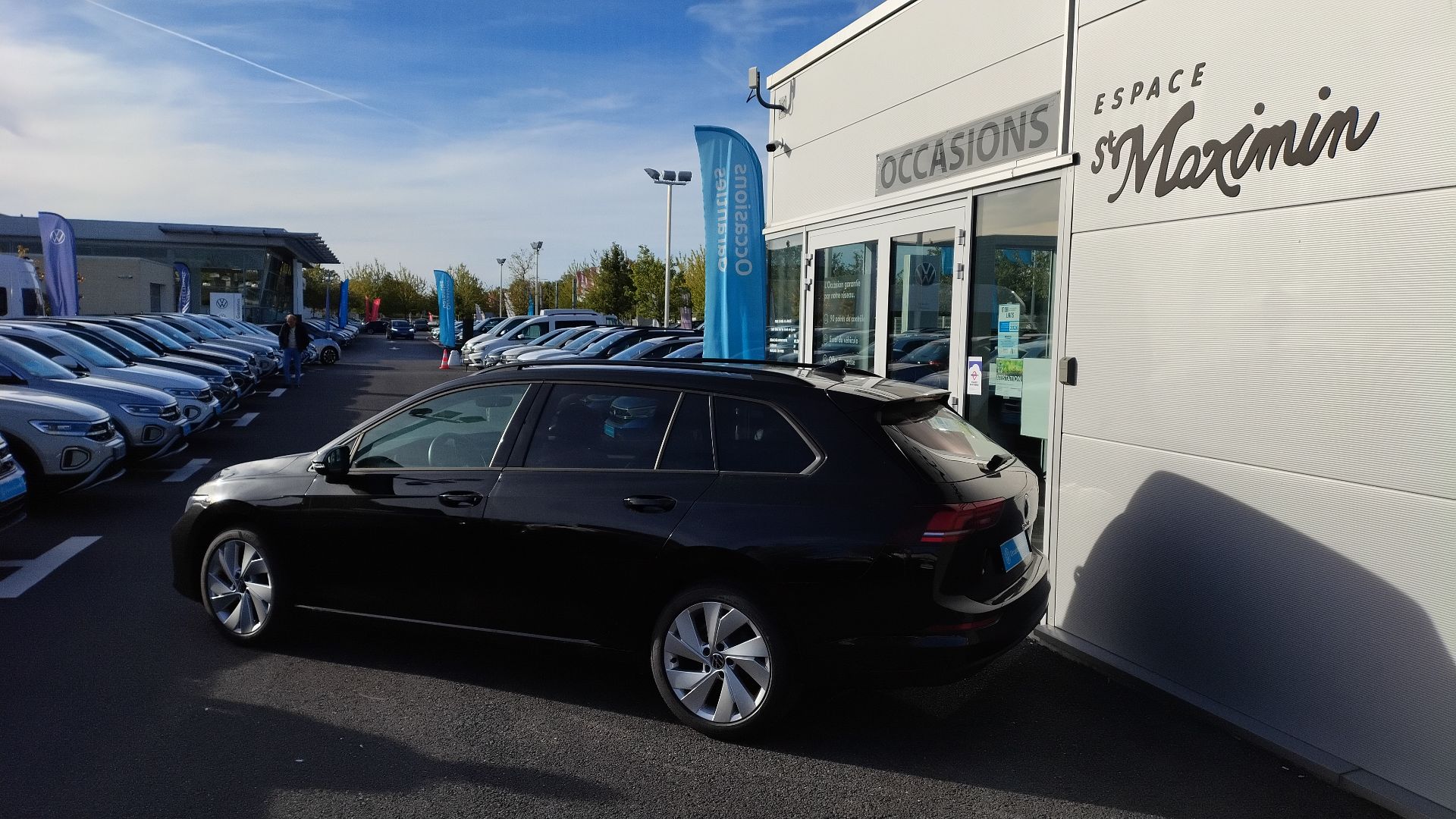 VOLKSWAGEN GOLF SW
