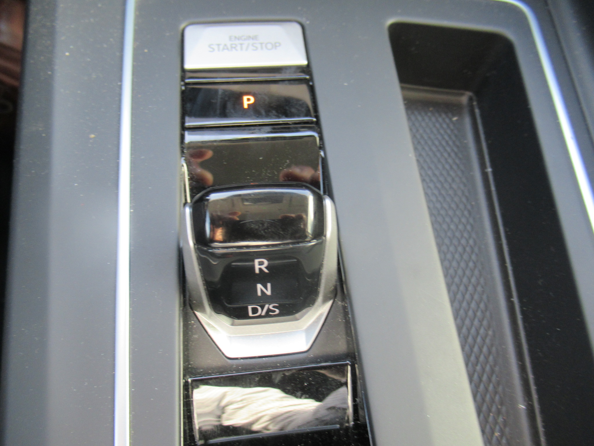 VOLKSWAGEN GOLF SW