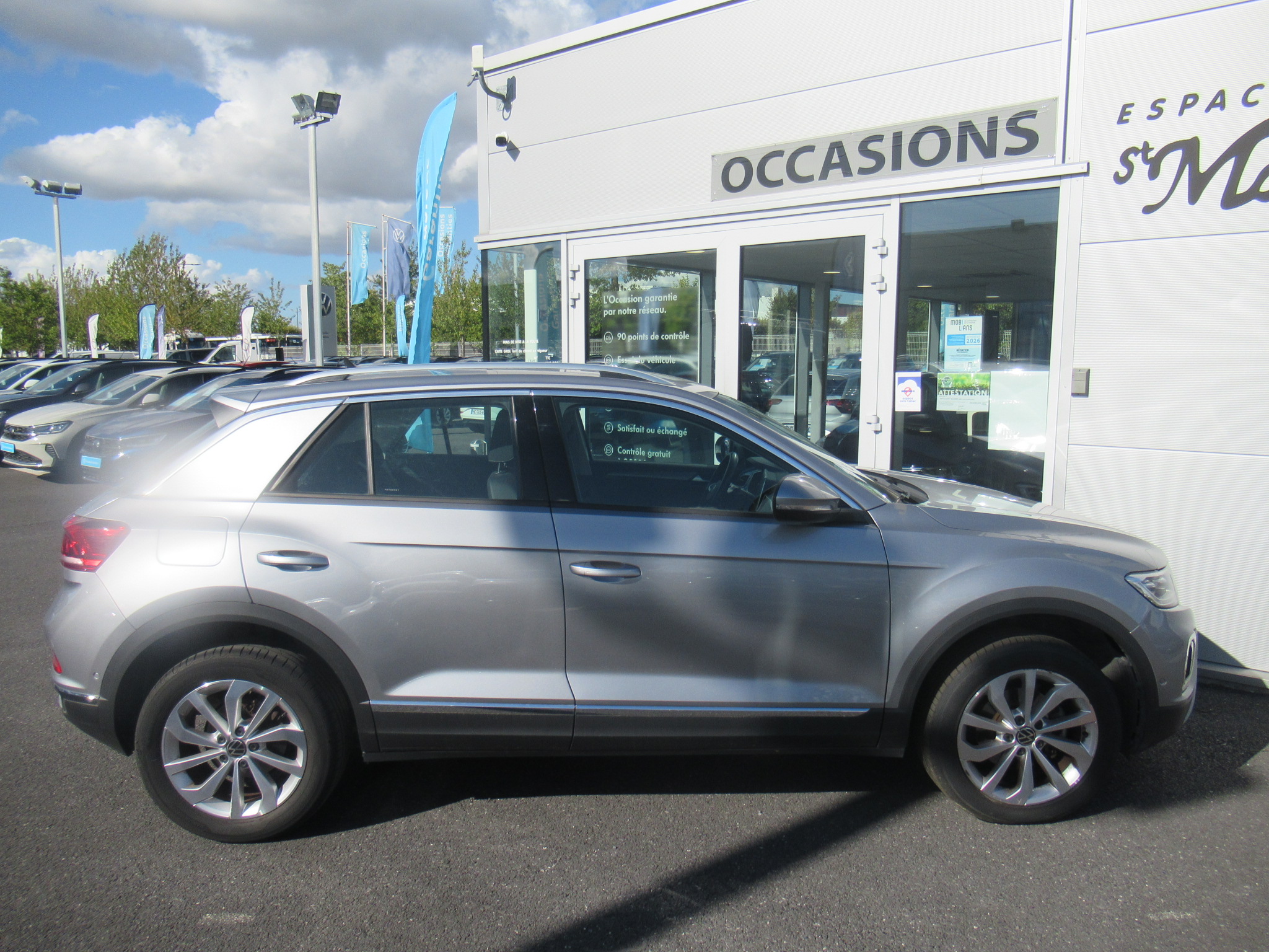 VOLKSWAGEN T-ROC