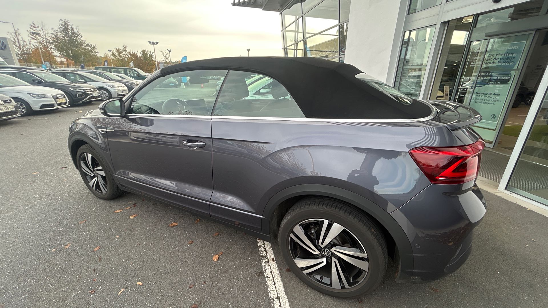 VOLKSWAGEN T-ROC CABRIOLET