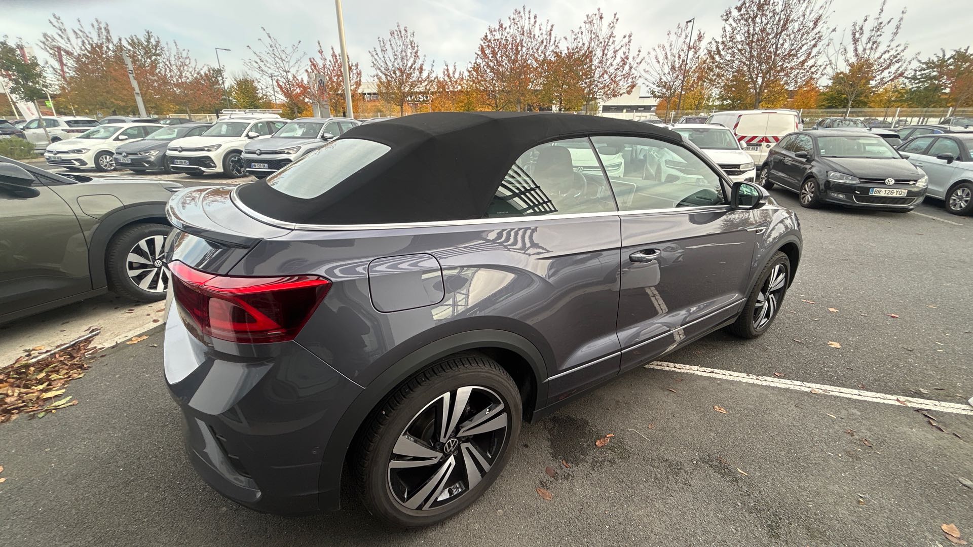 VOLKSWAGEN T-ROC CABRIOLET