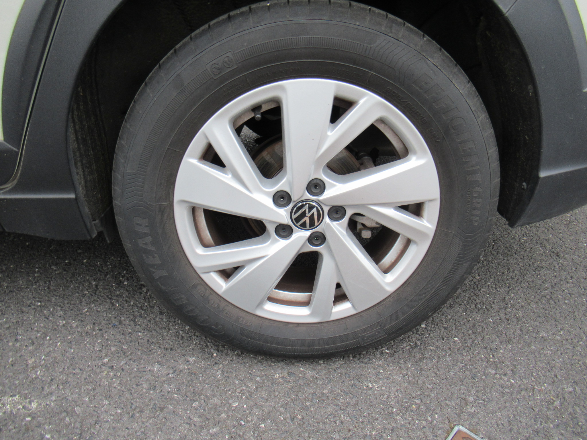 VOLKSWAGEN TAIGO