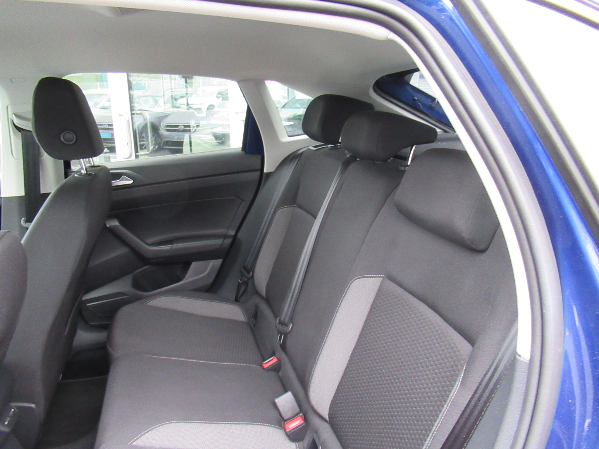 VOLKSWAGEN TAIGO