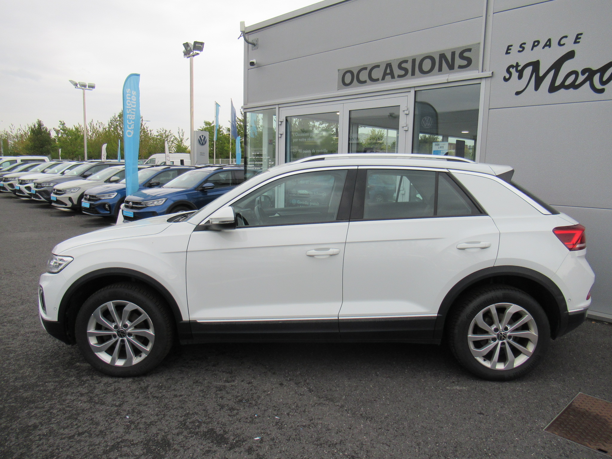 VOLKSWAGEN T-ROC