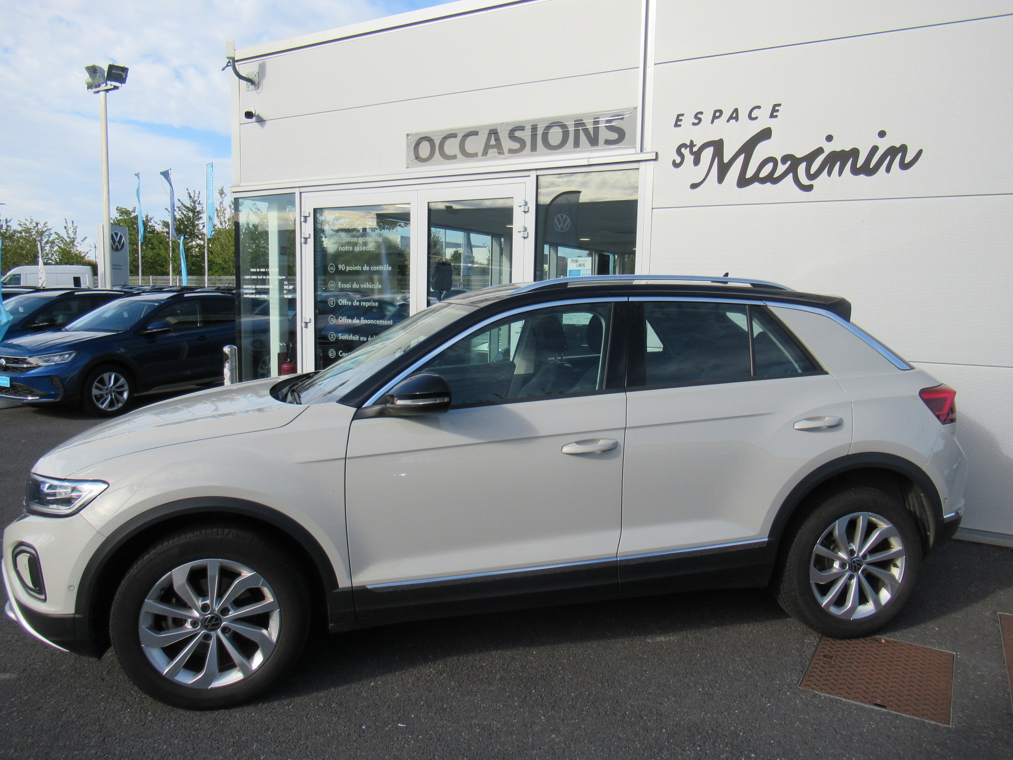 VOLKSWAGEN T-ROC