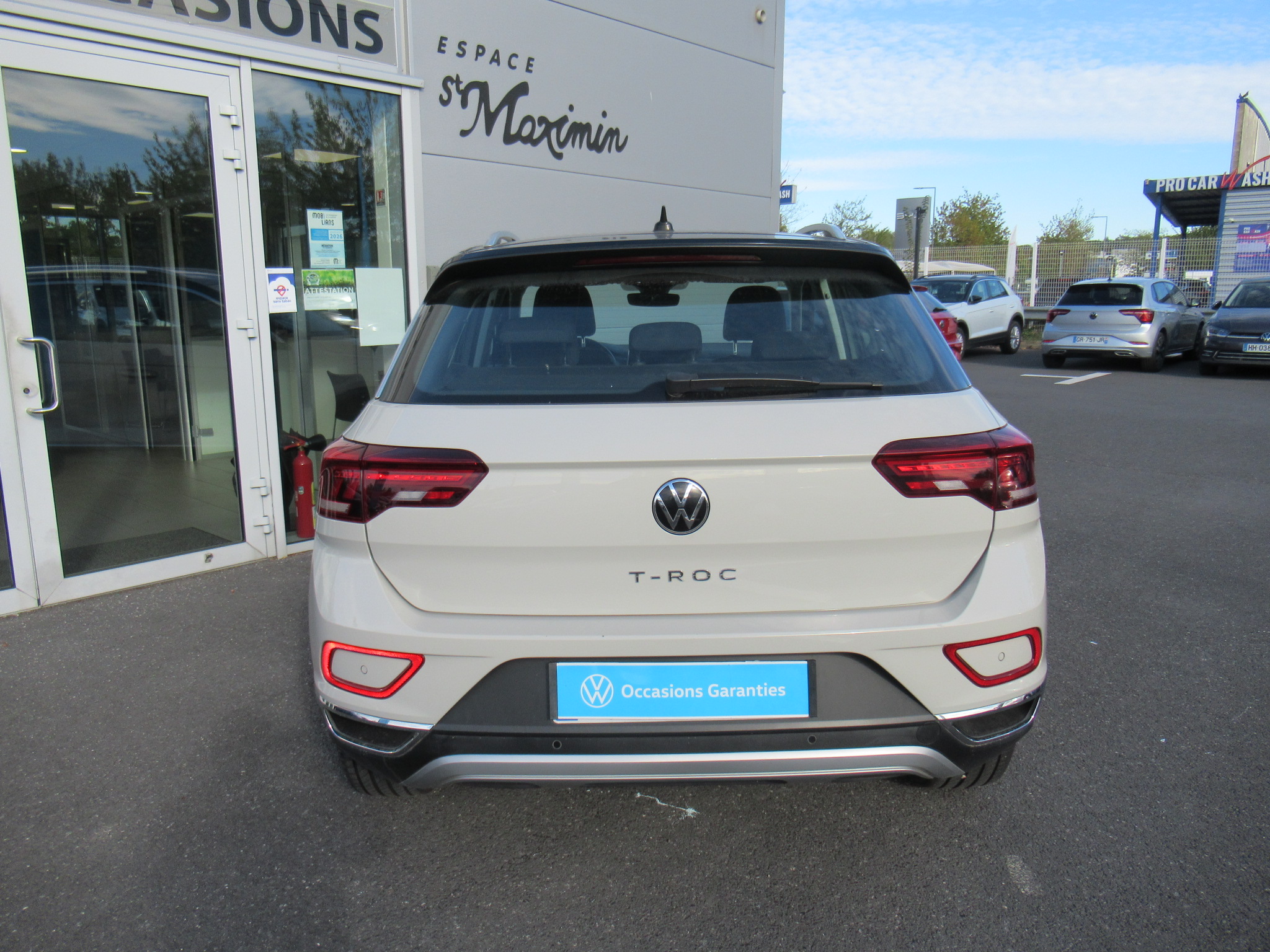 VOLKSWAGEN T-ROC