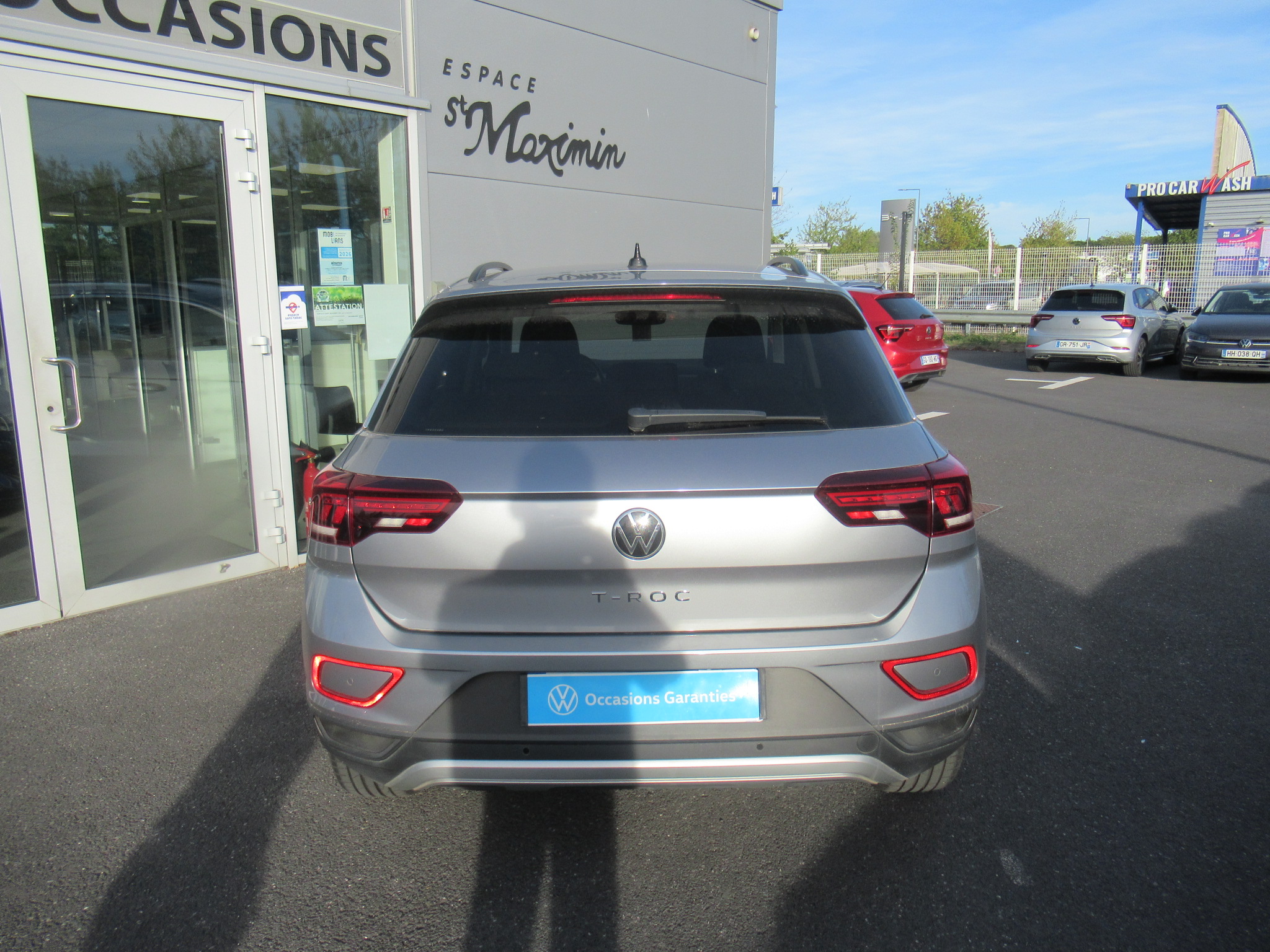 VOLKSWAGEN T-ROC