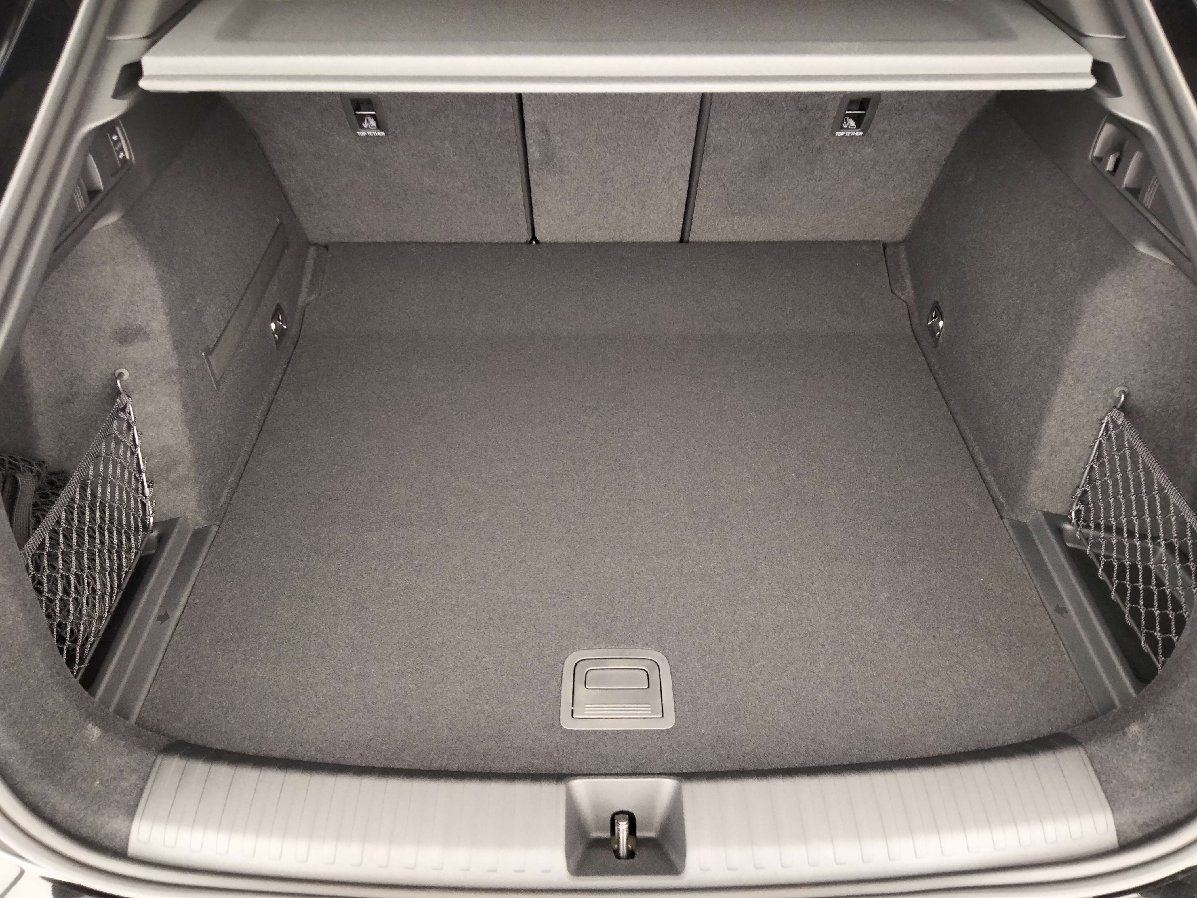 AUDI Q6 E-TRON SPORTBACK