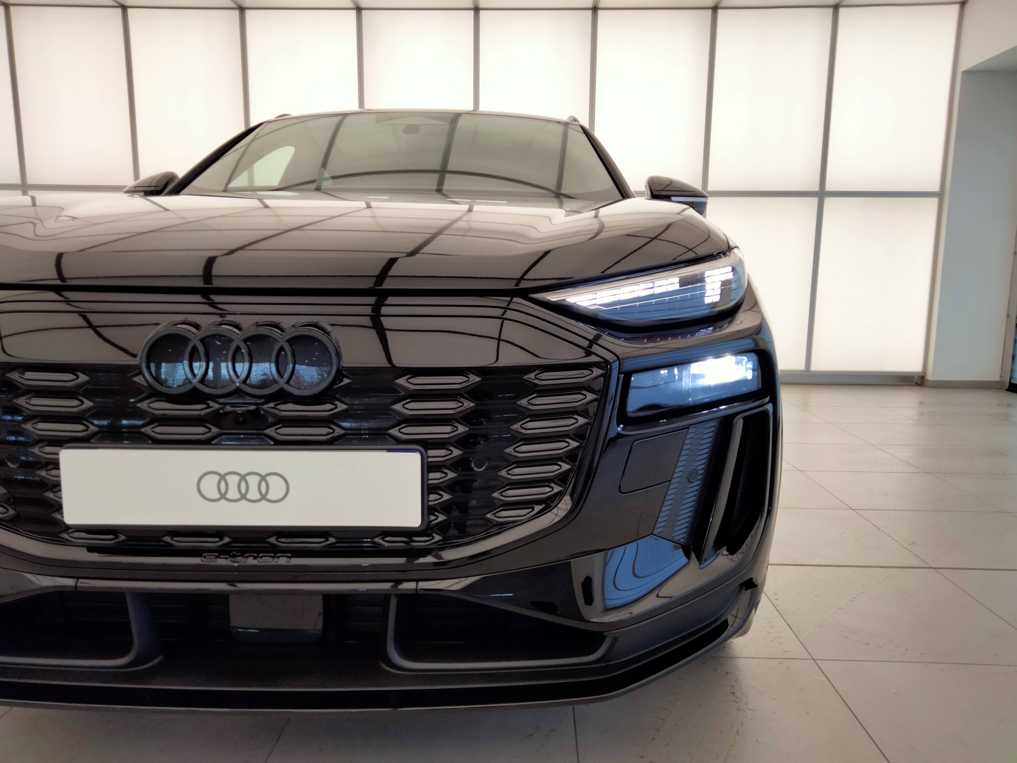 AUDI Q6 E-TRON SPORTBACK