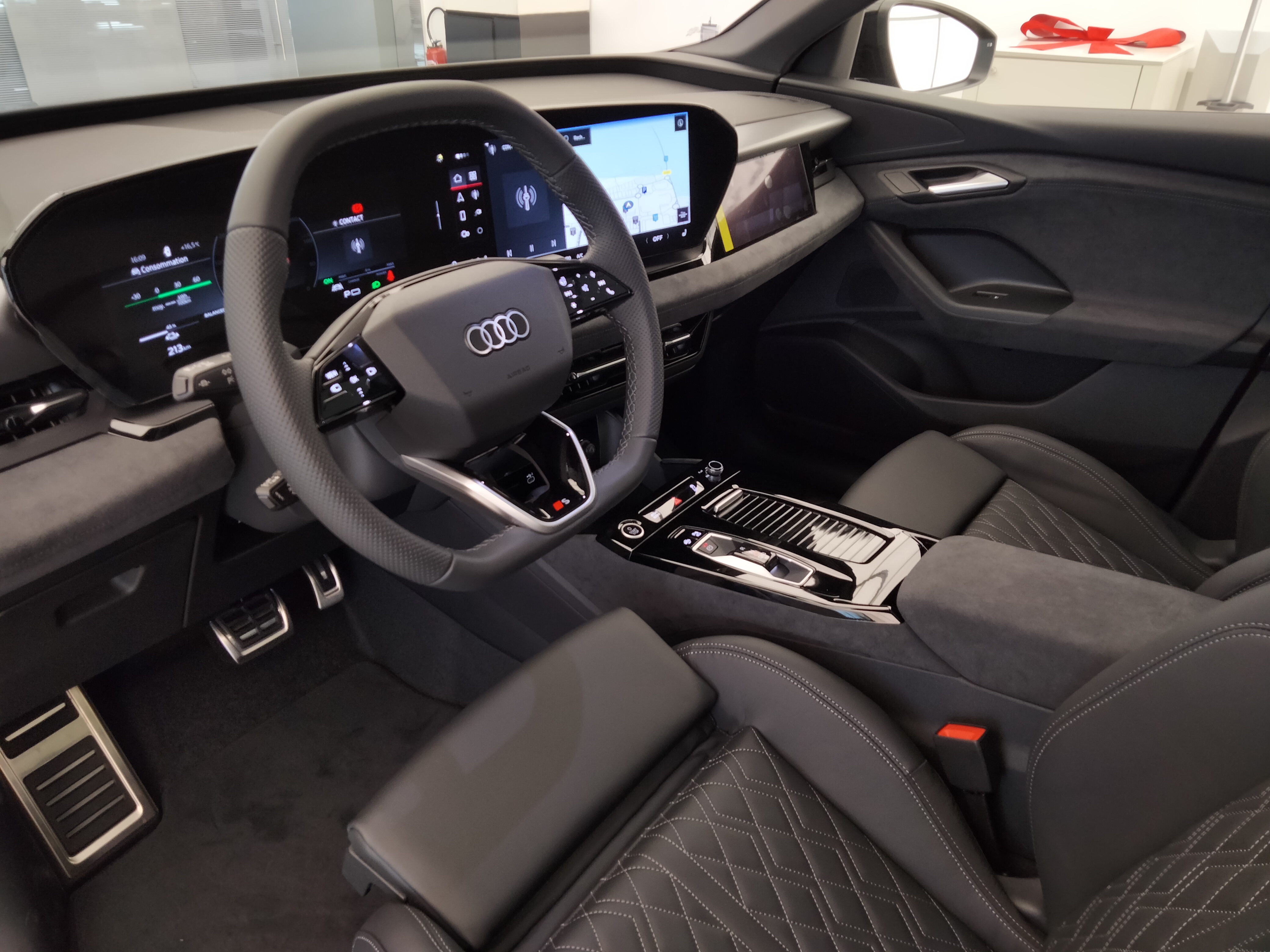 AUDI Q6 E-TRON SPORTBACK