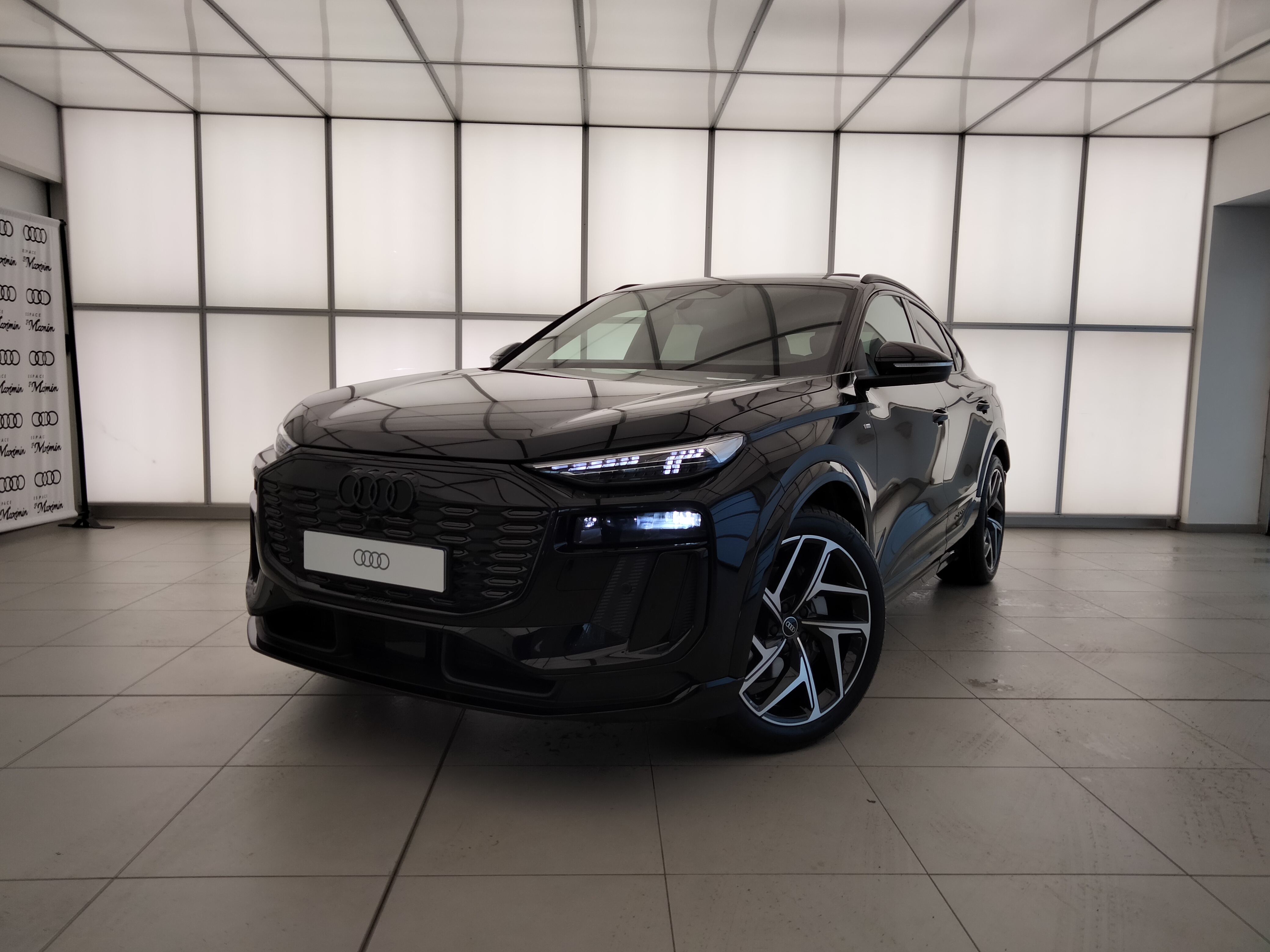 AUDI Q6 E-TRON SPORTBACK