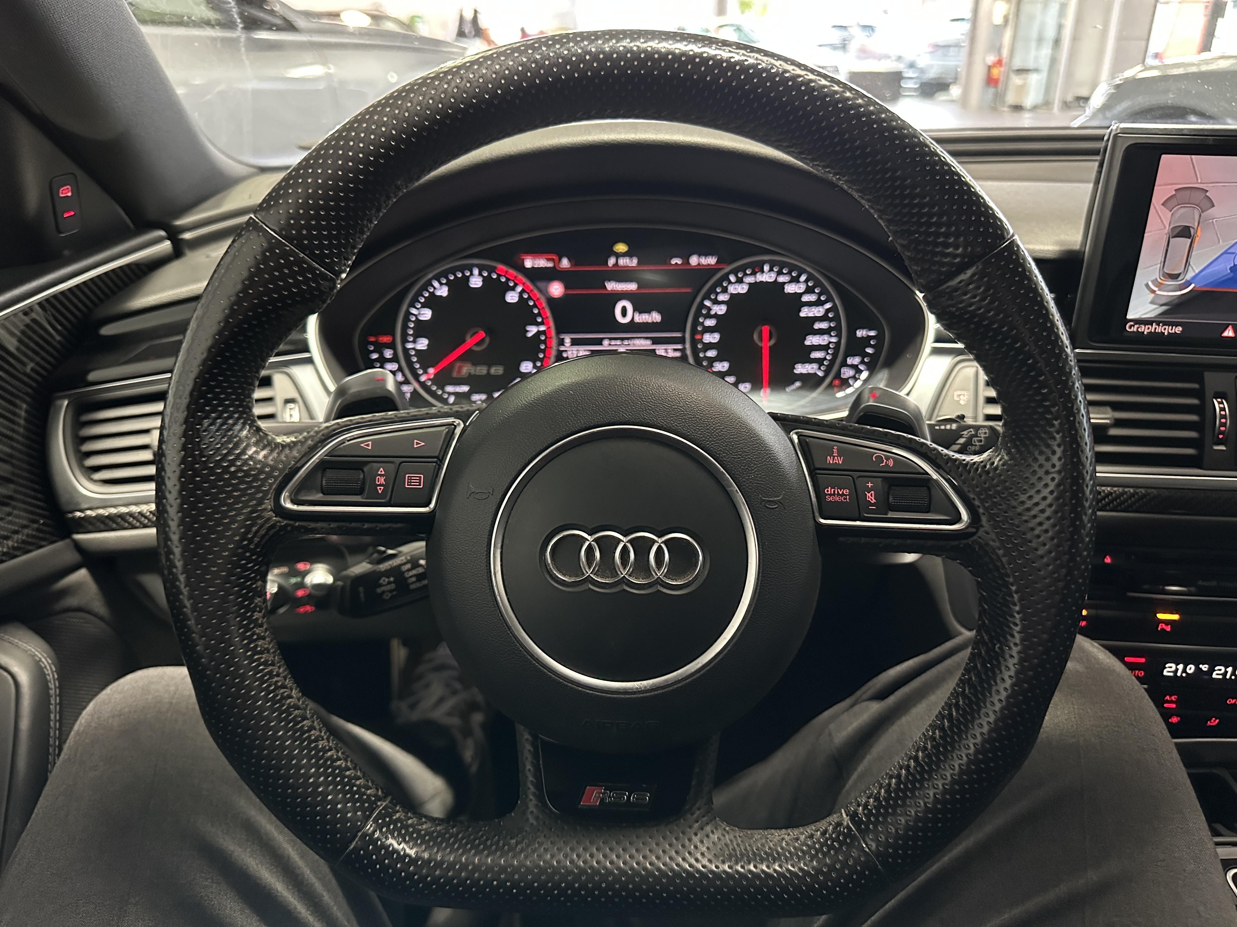 AUDI RS6 AVANT