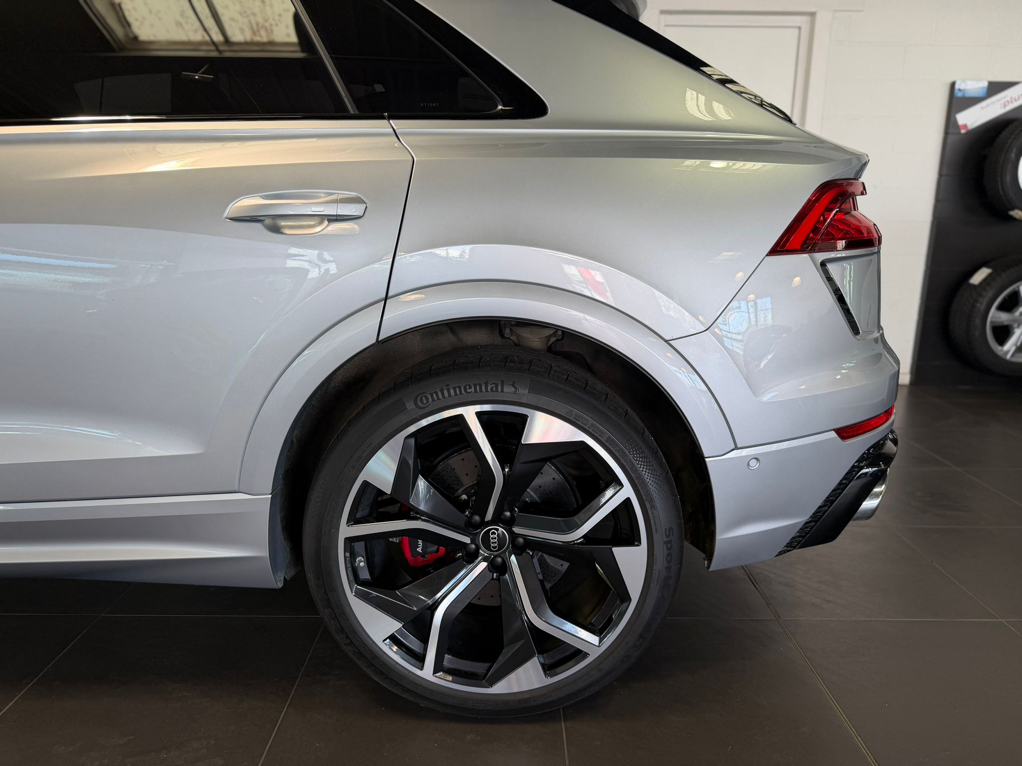 AUDI RS Q8