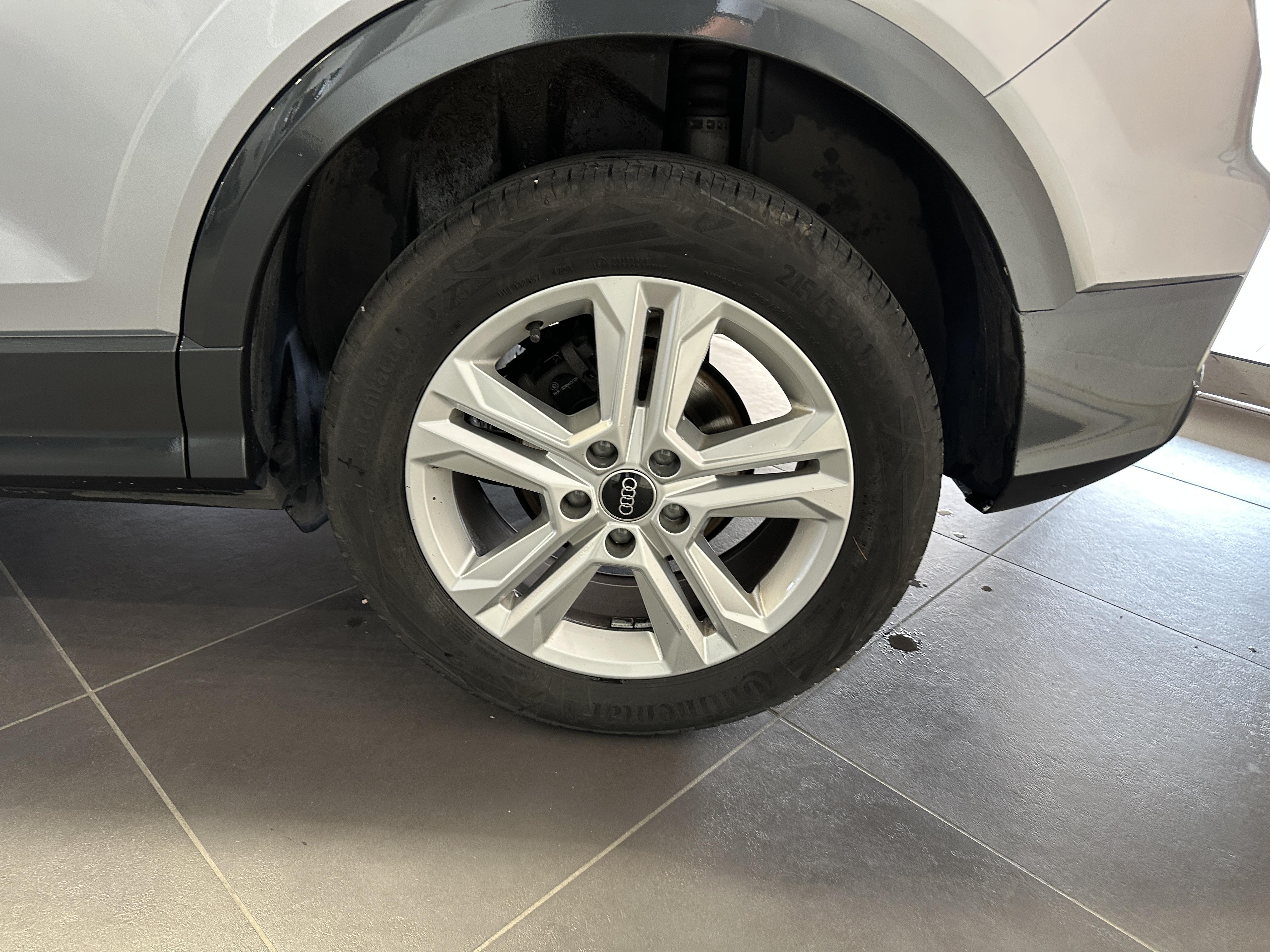 AUDI Q2