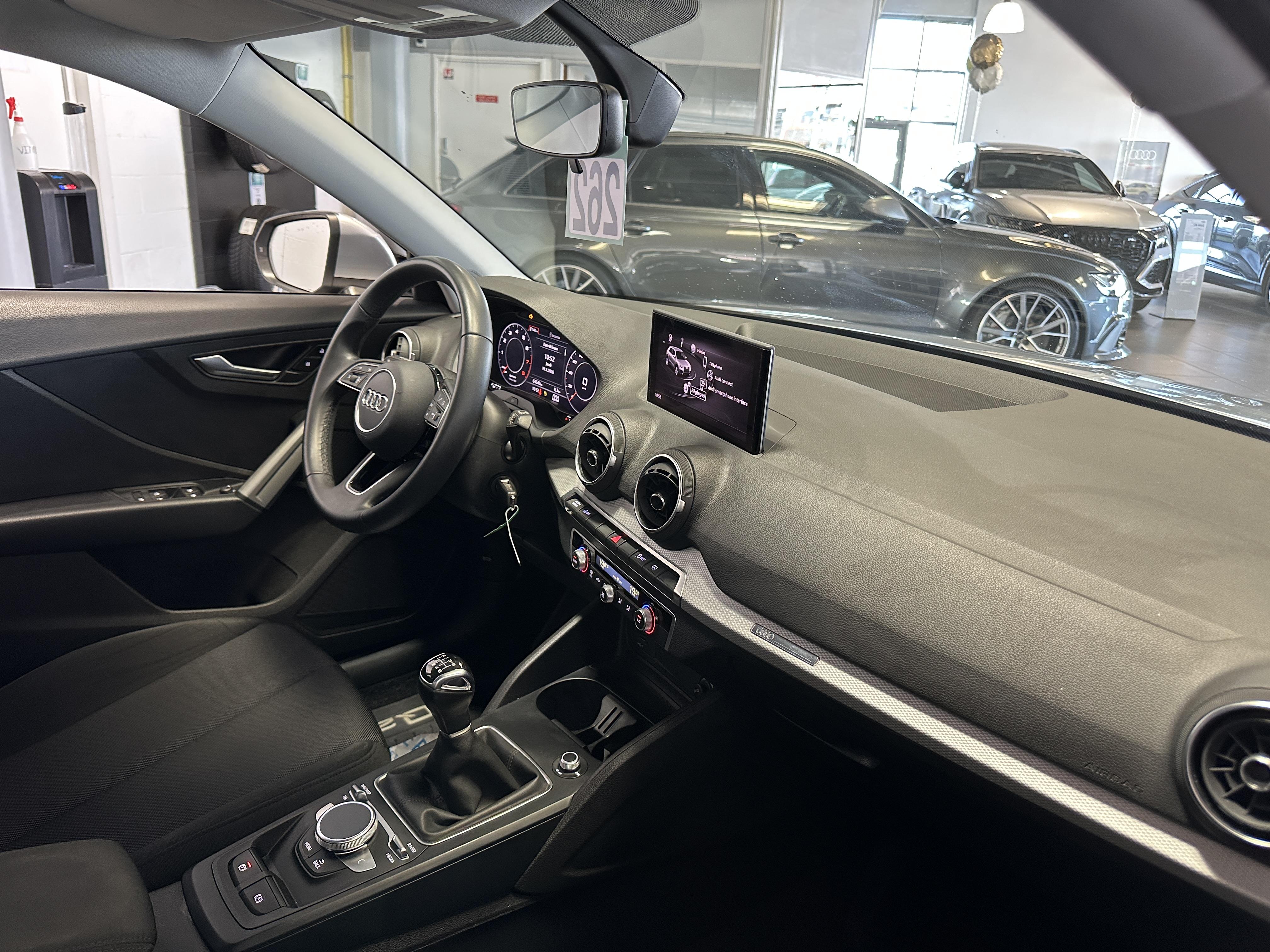 AUDI Q2