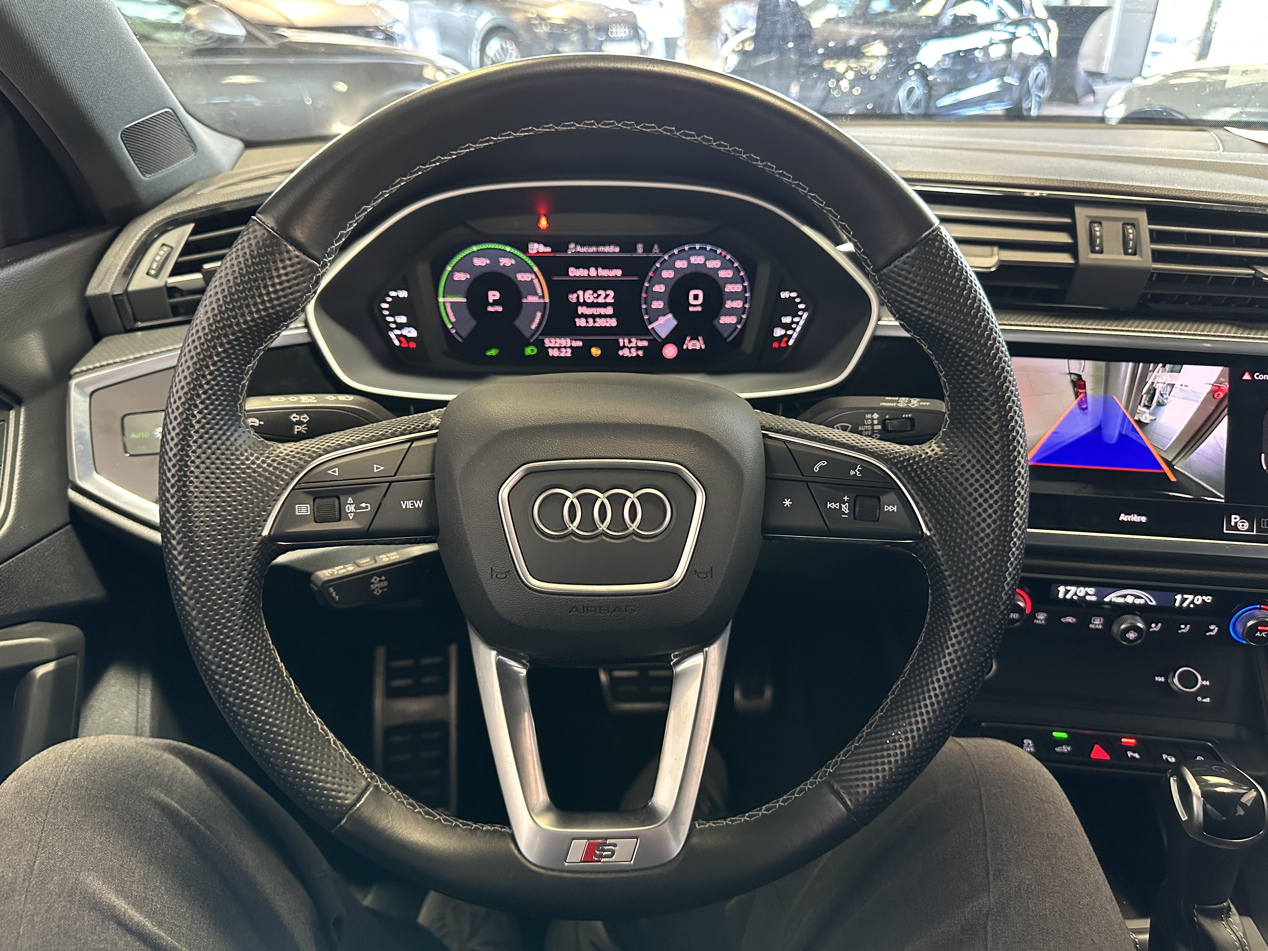AUDI Q3 SPORTBACK