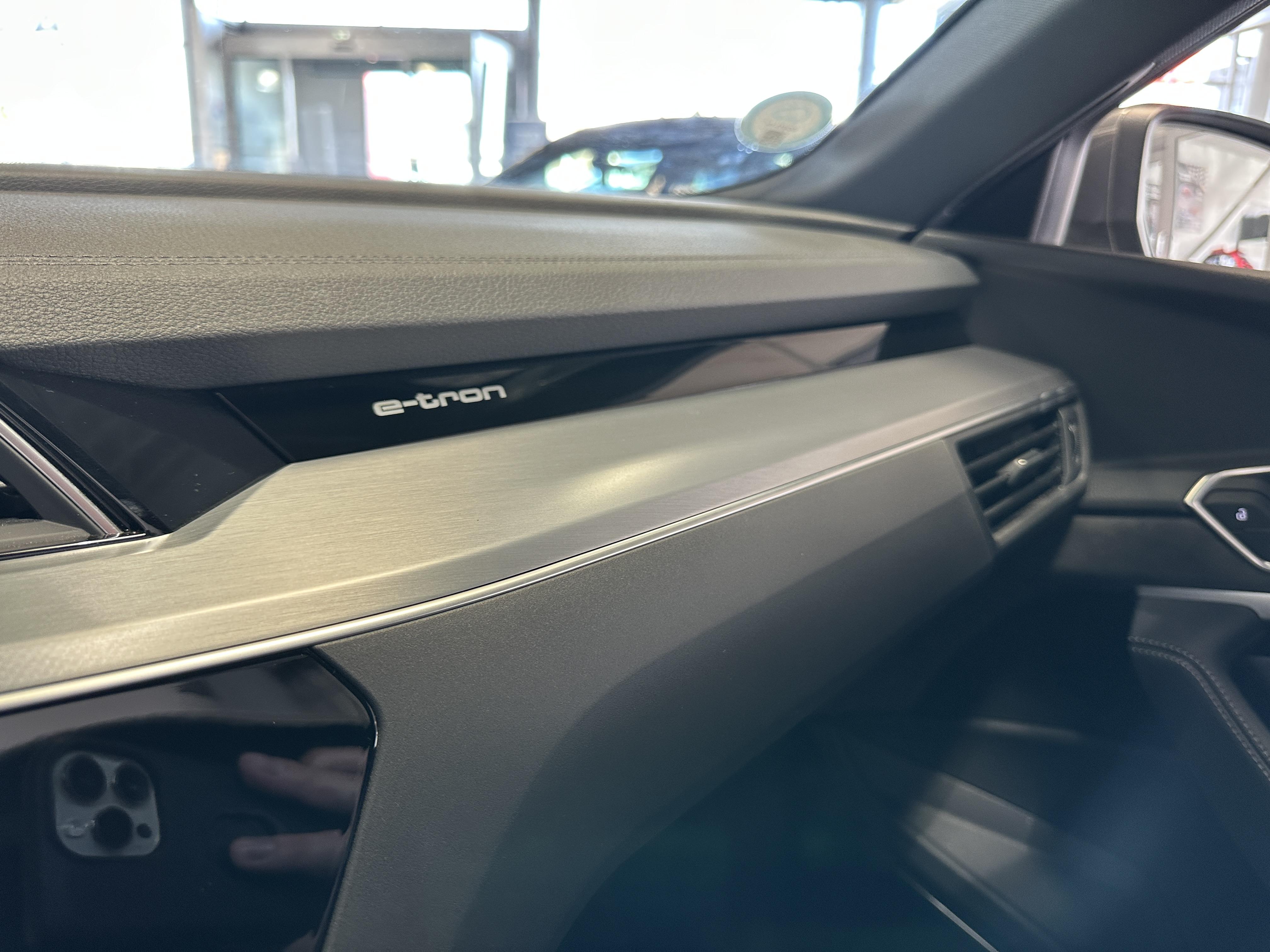 AUDI E-TRON SPORTBACK