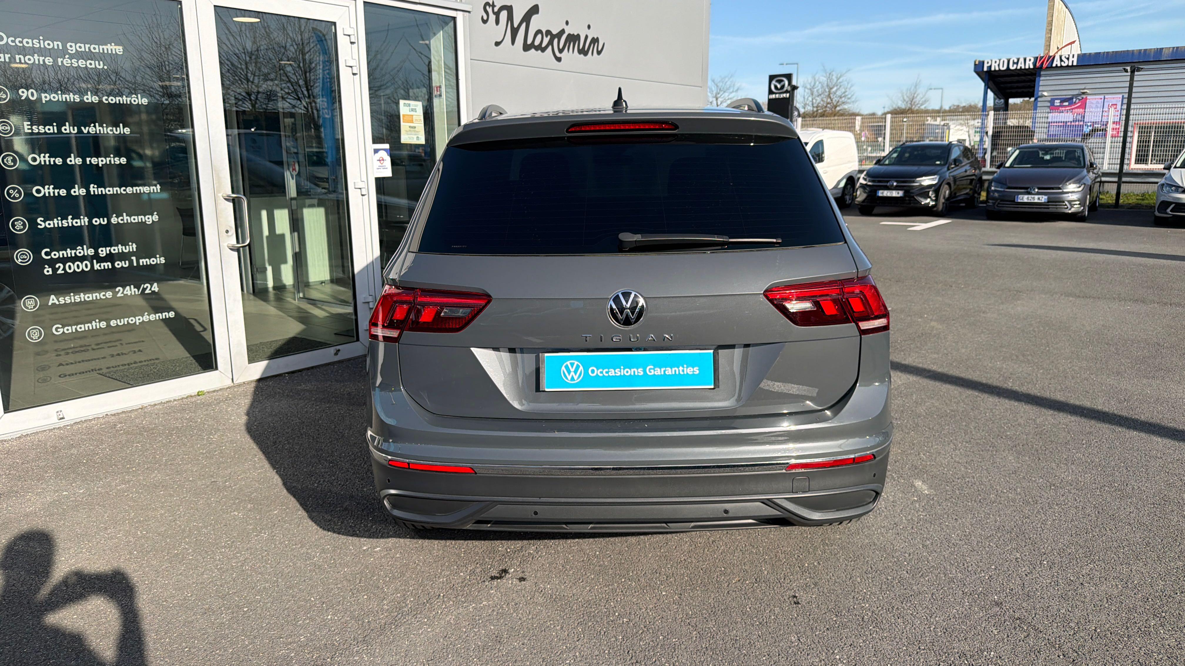 VOLKSWAGEN TIGUAN BUSINESS