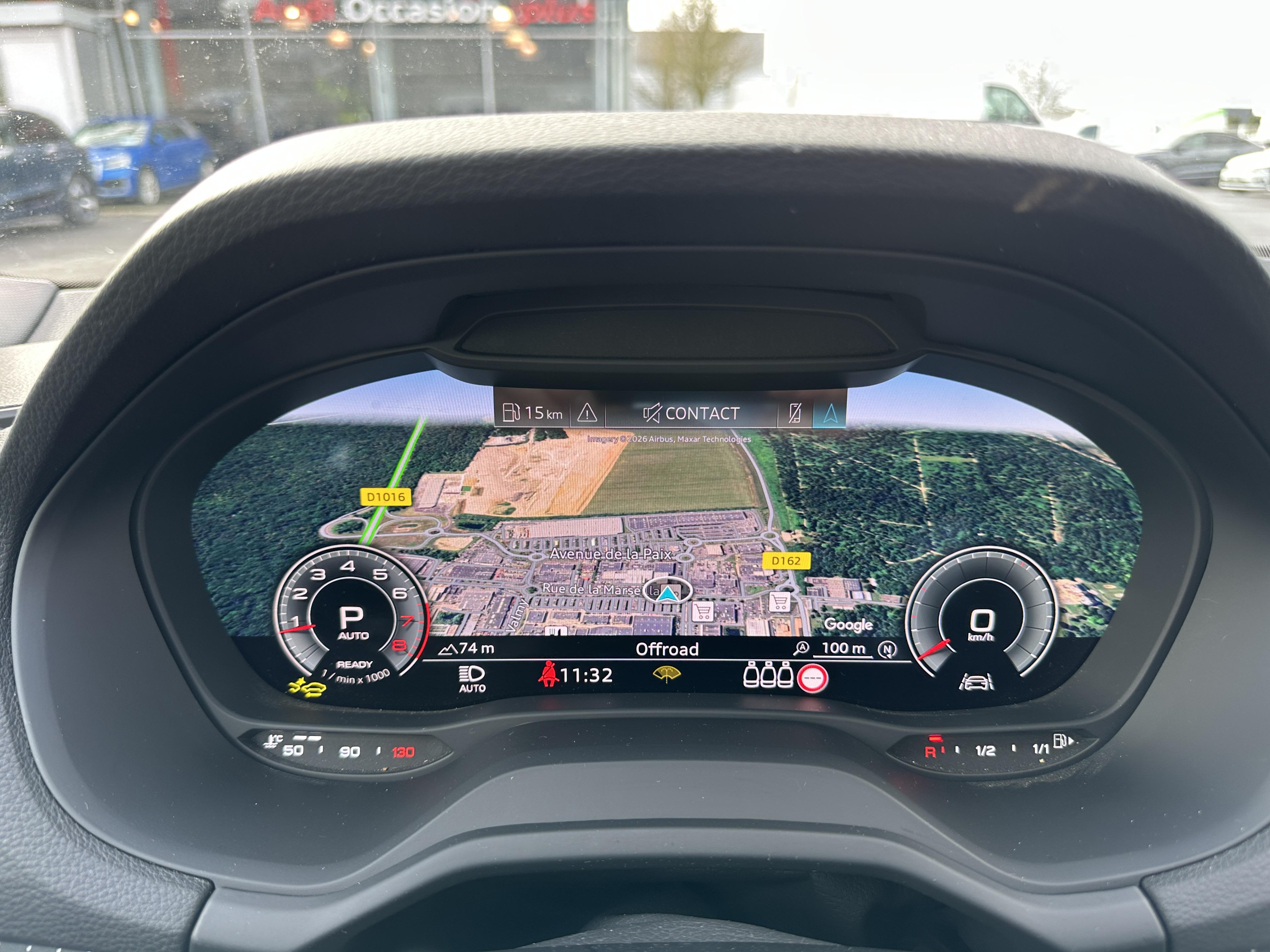 AUDI Q2