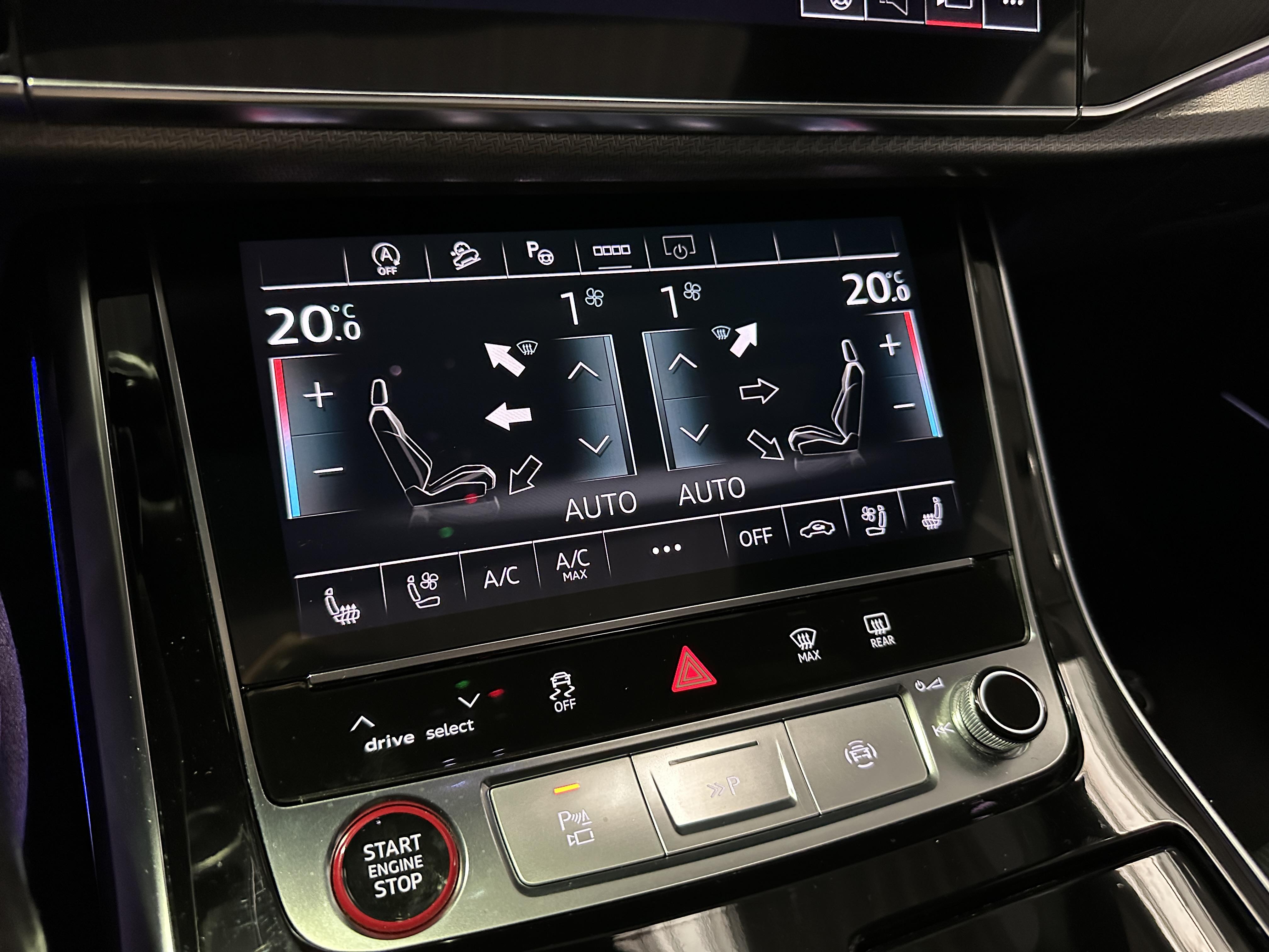 AUDI RS Q8