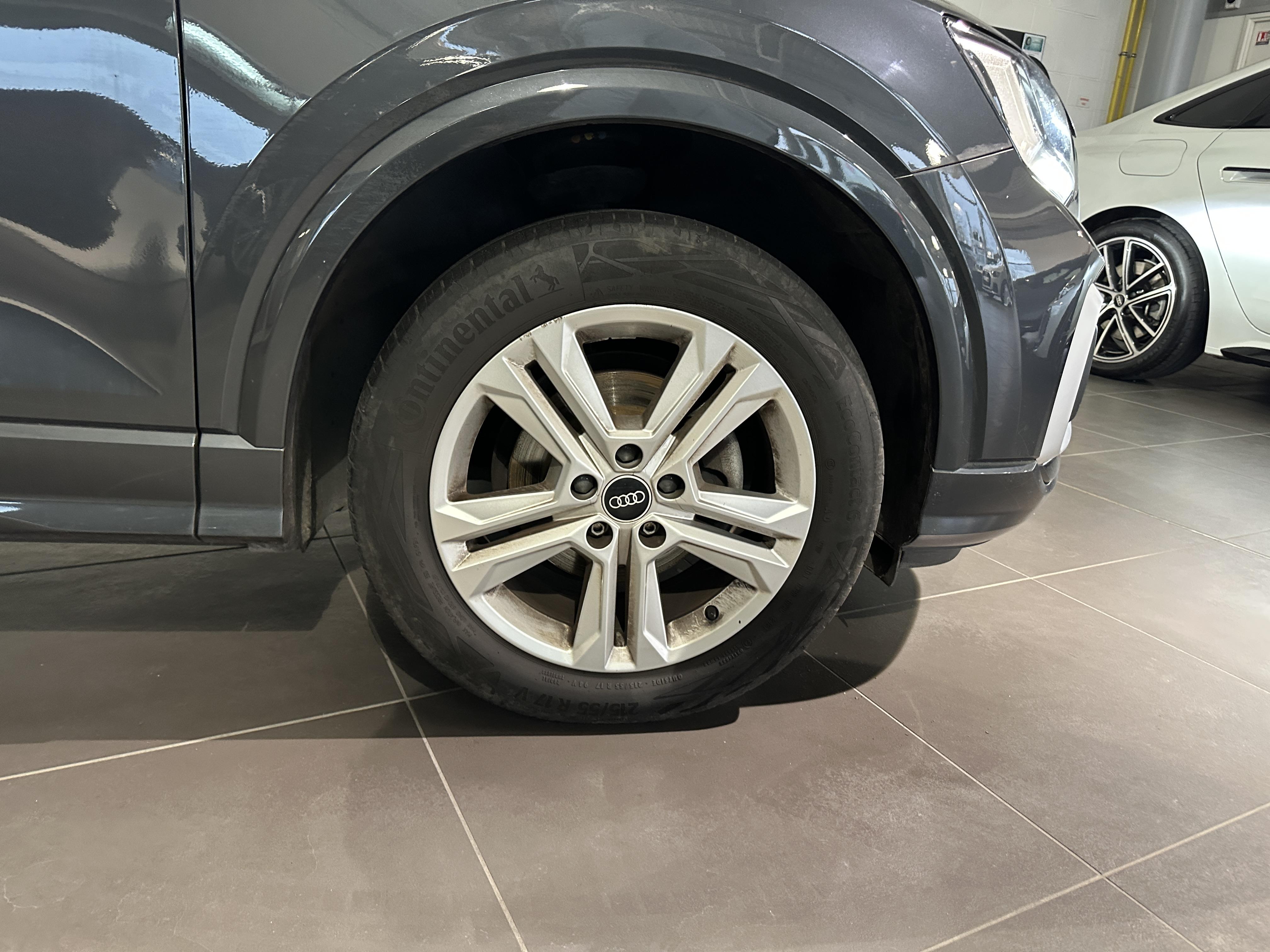 AUDI Q2