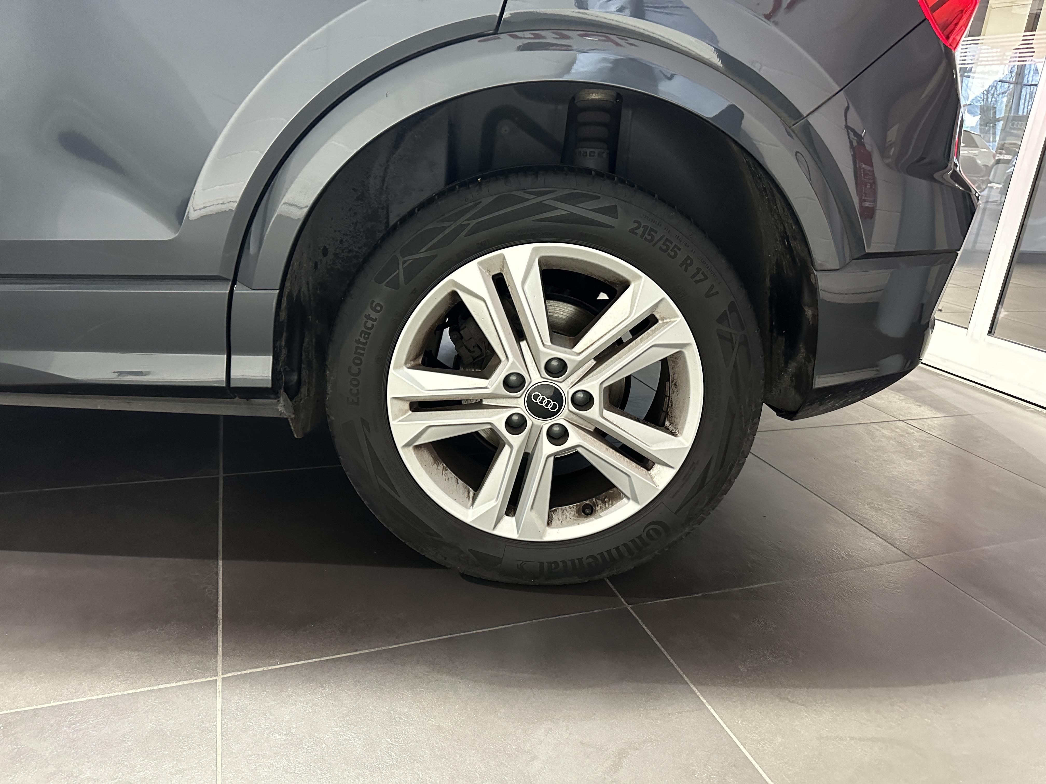 AUDI Q2