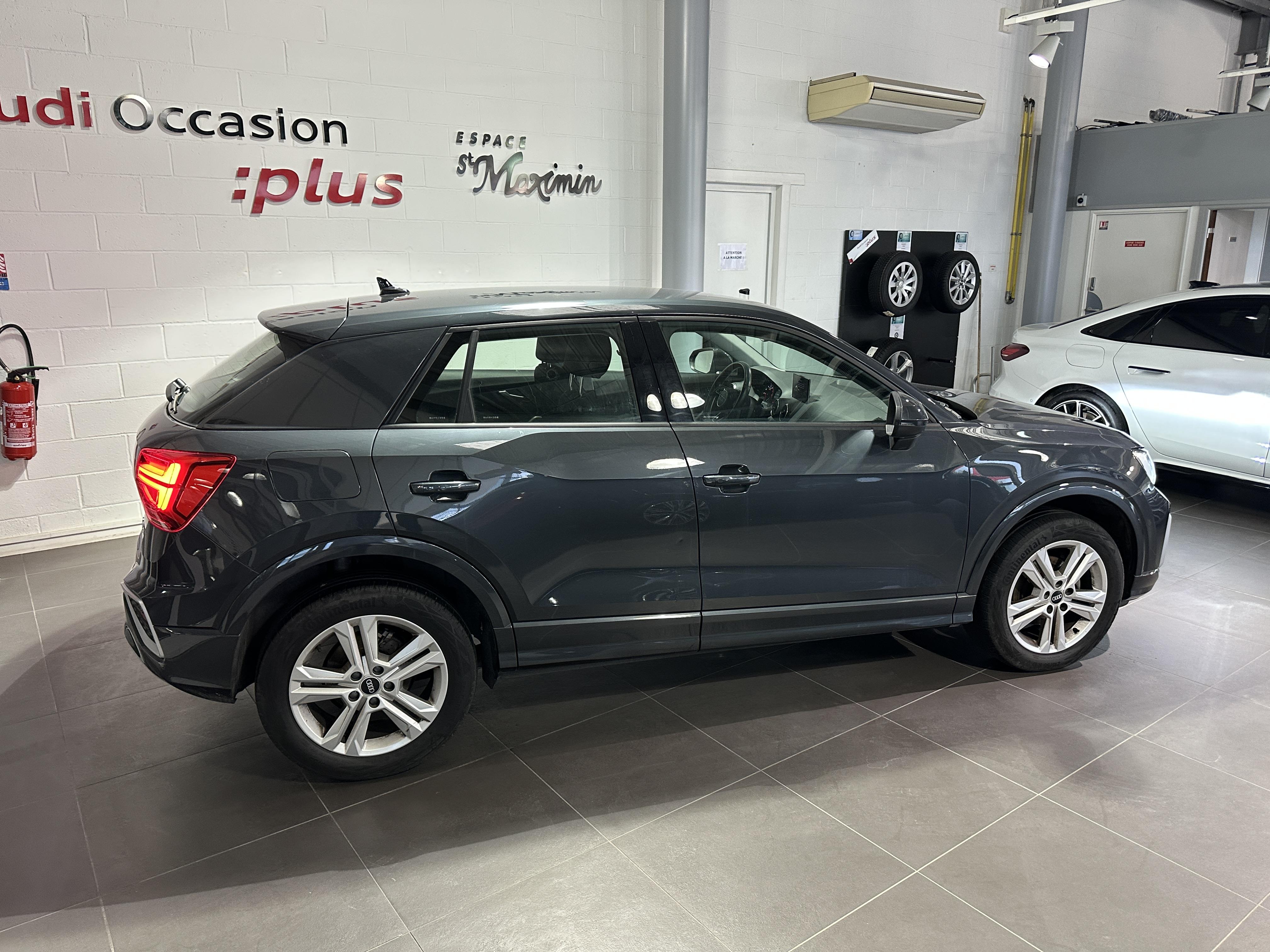 AUDI Q2