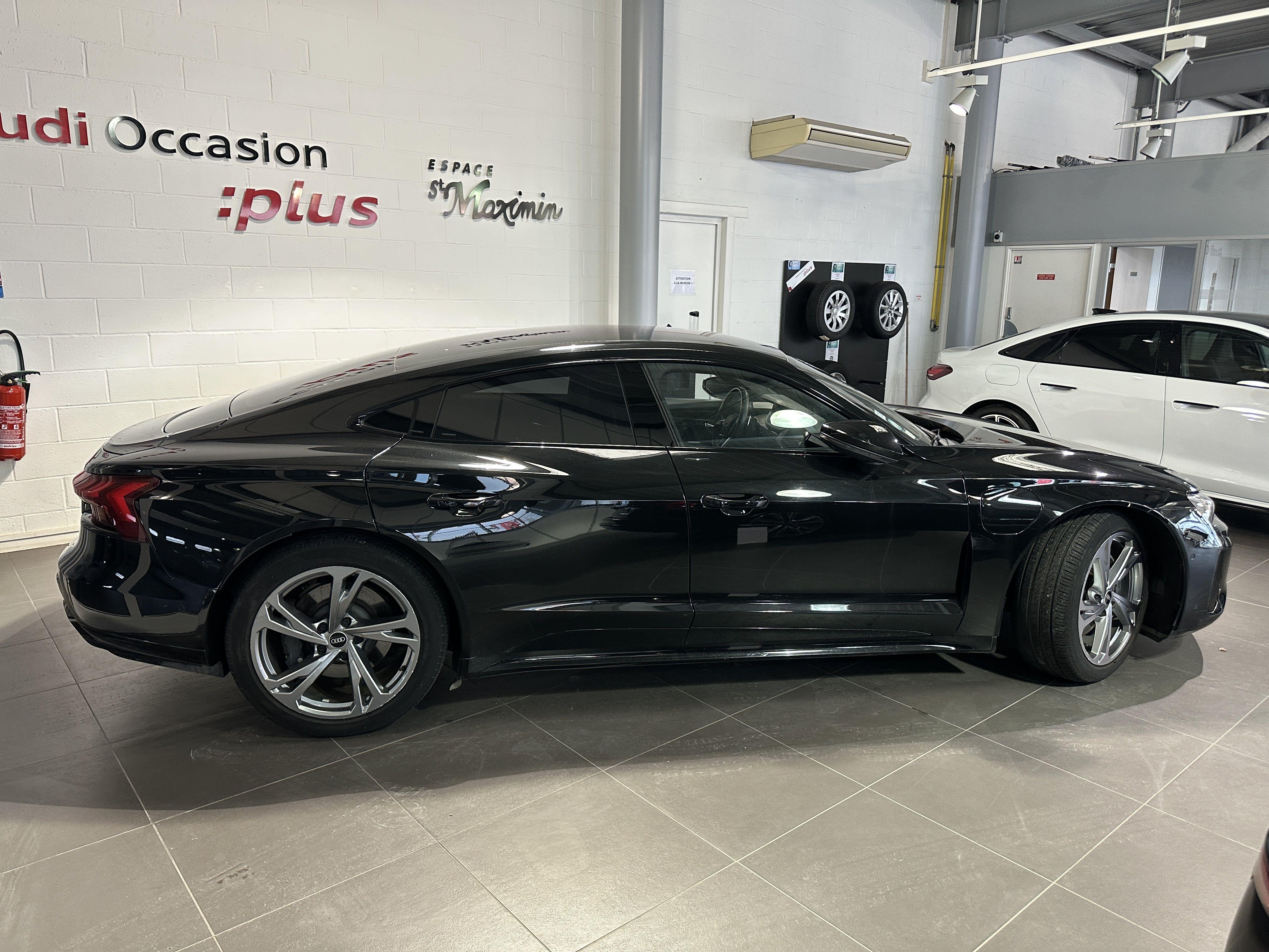 AUDI E-TRON GT