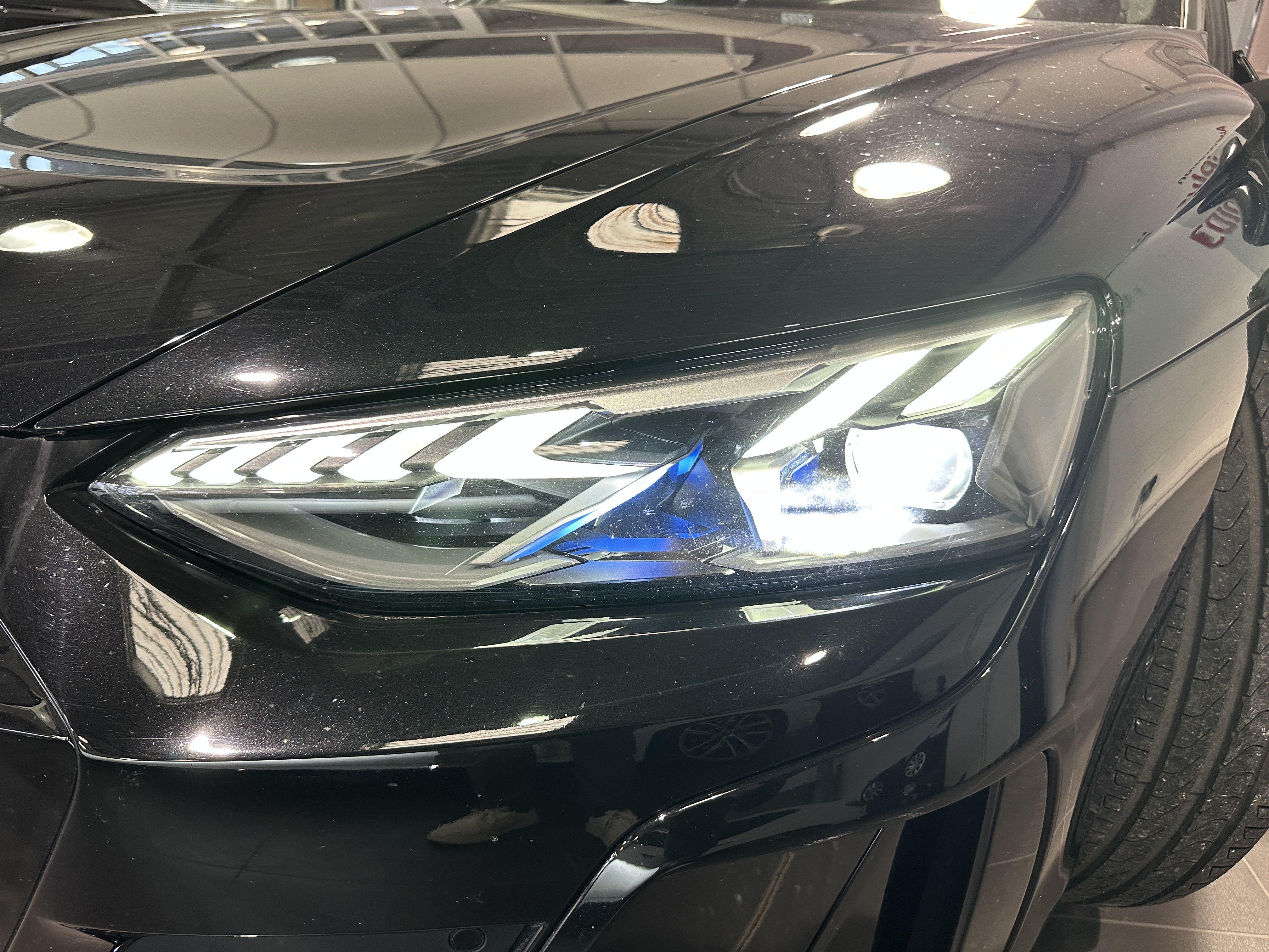 AUDI E-TRON GT