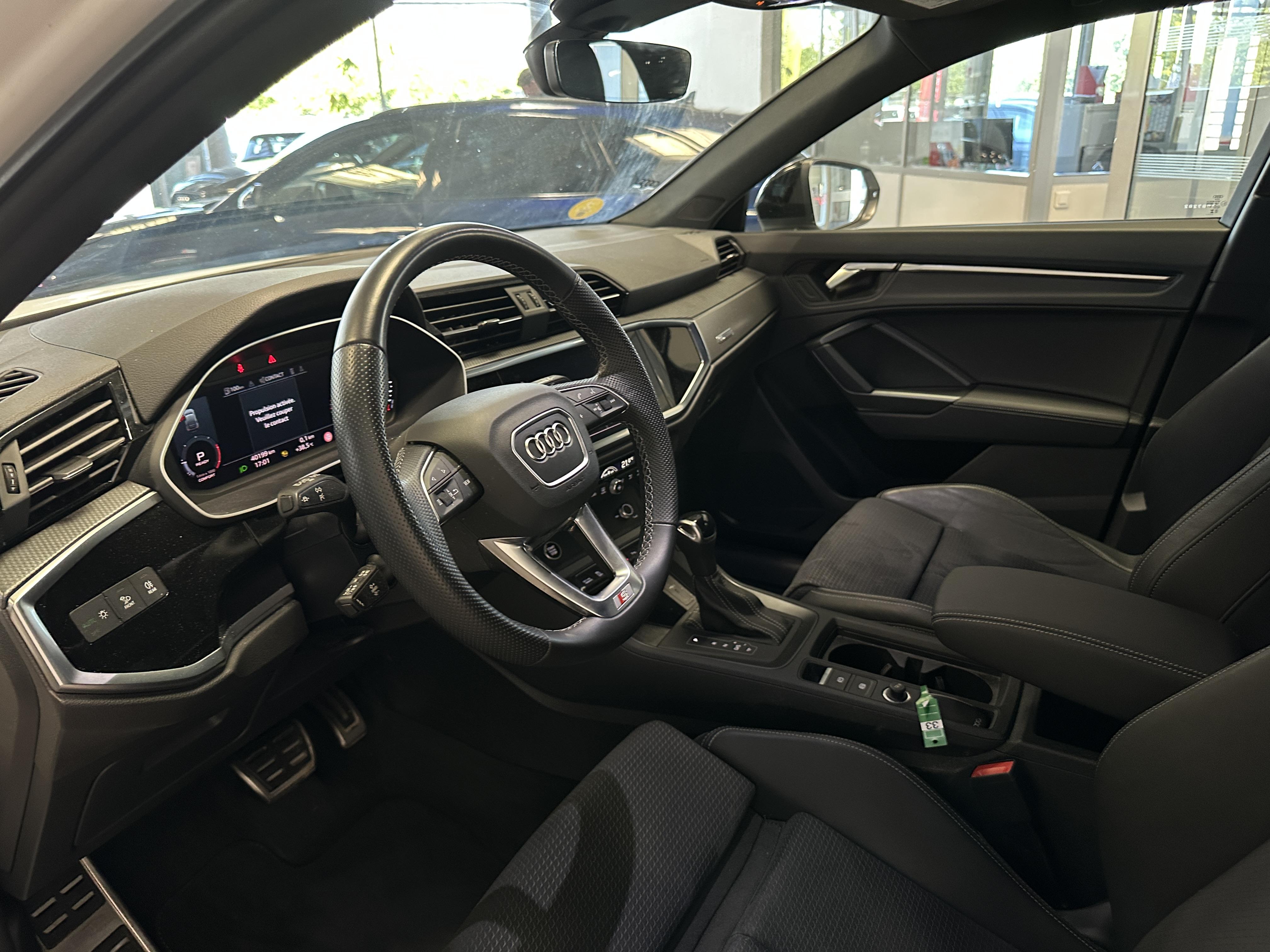 AUDI Q3 SPORTBACK