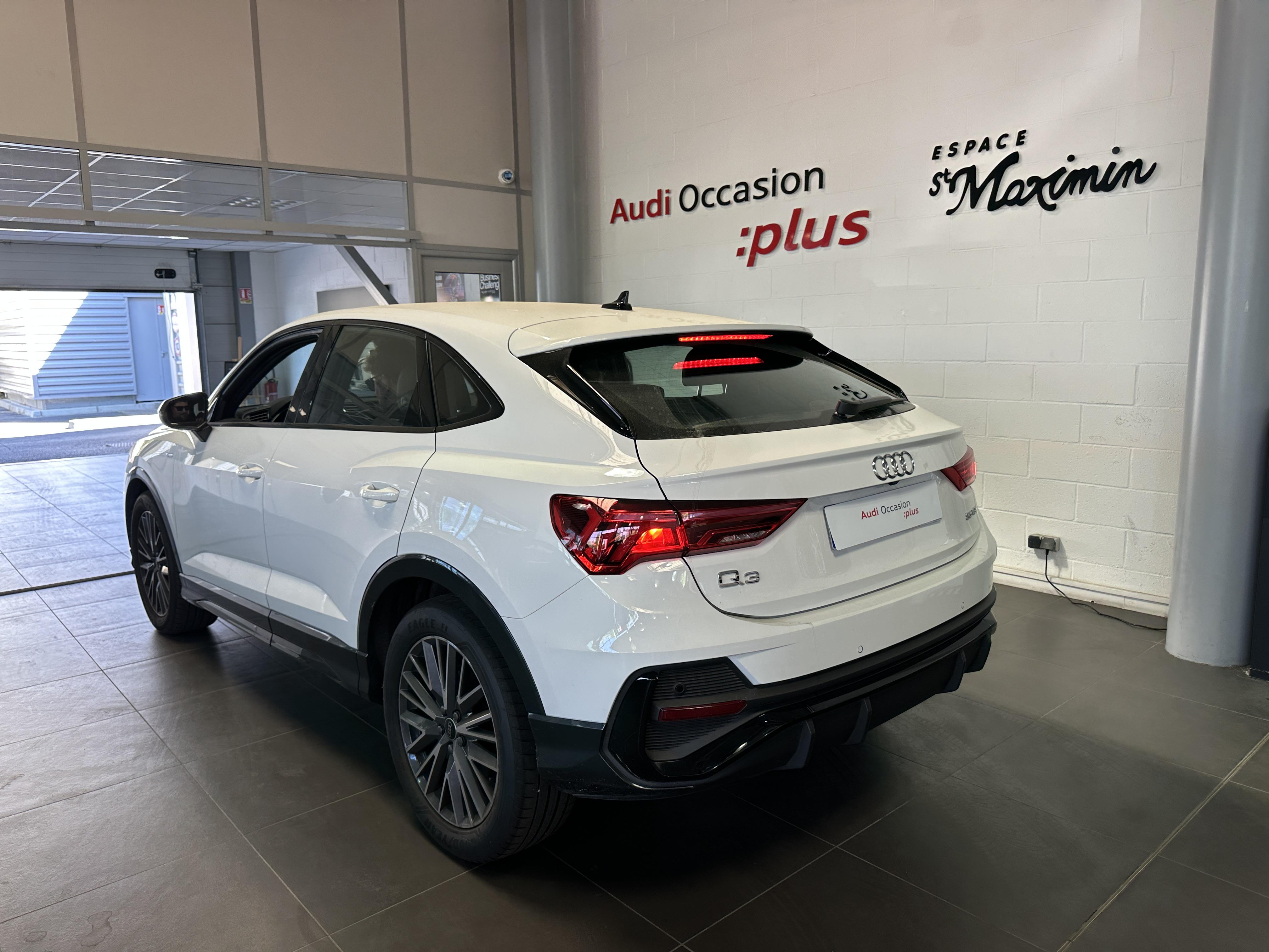 AUDI Q3 SPORTBACK