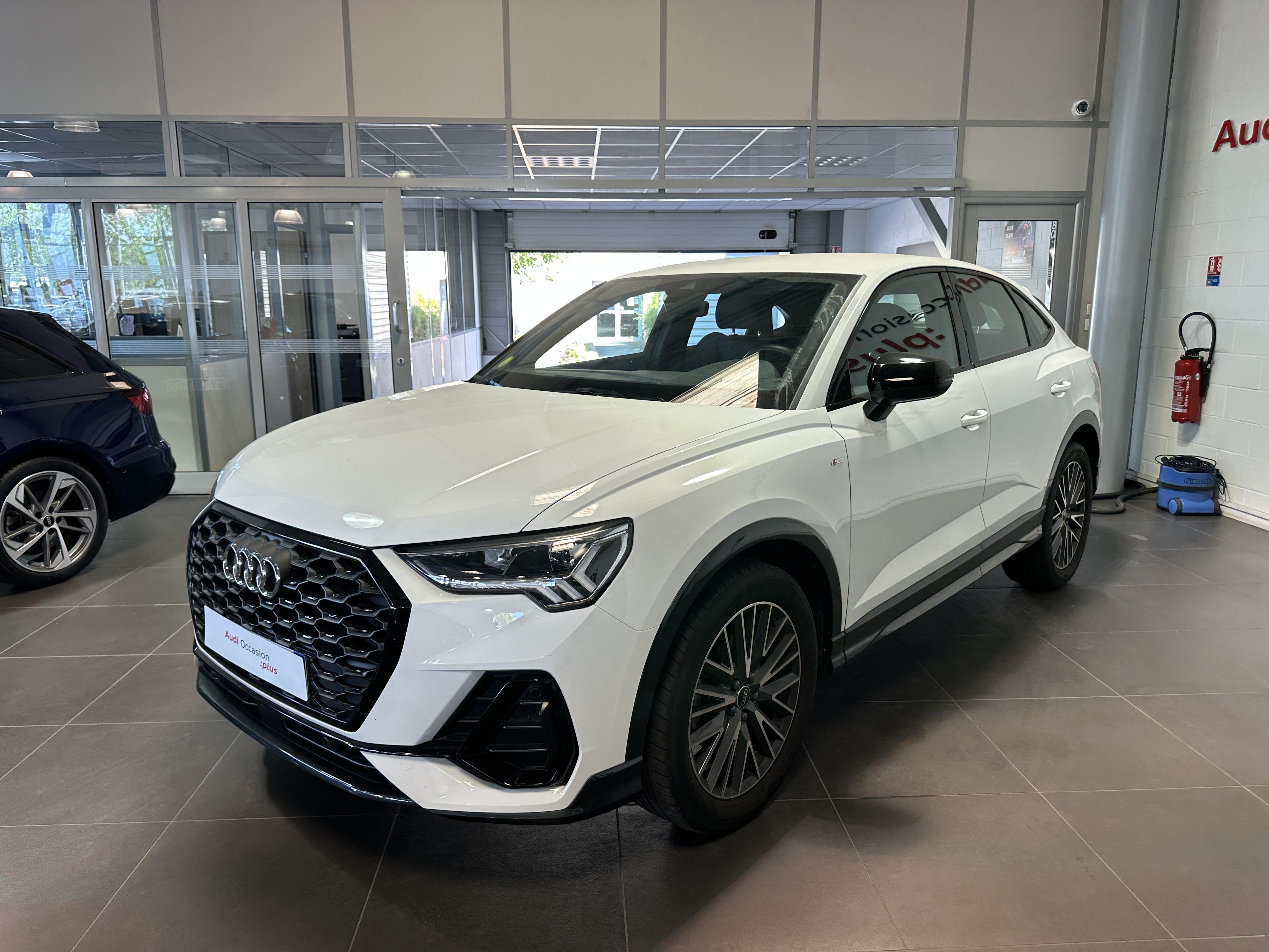 AUDI Q3 SPORTBACK