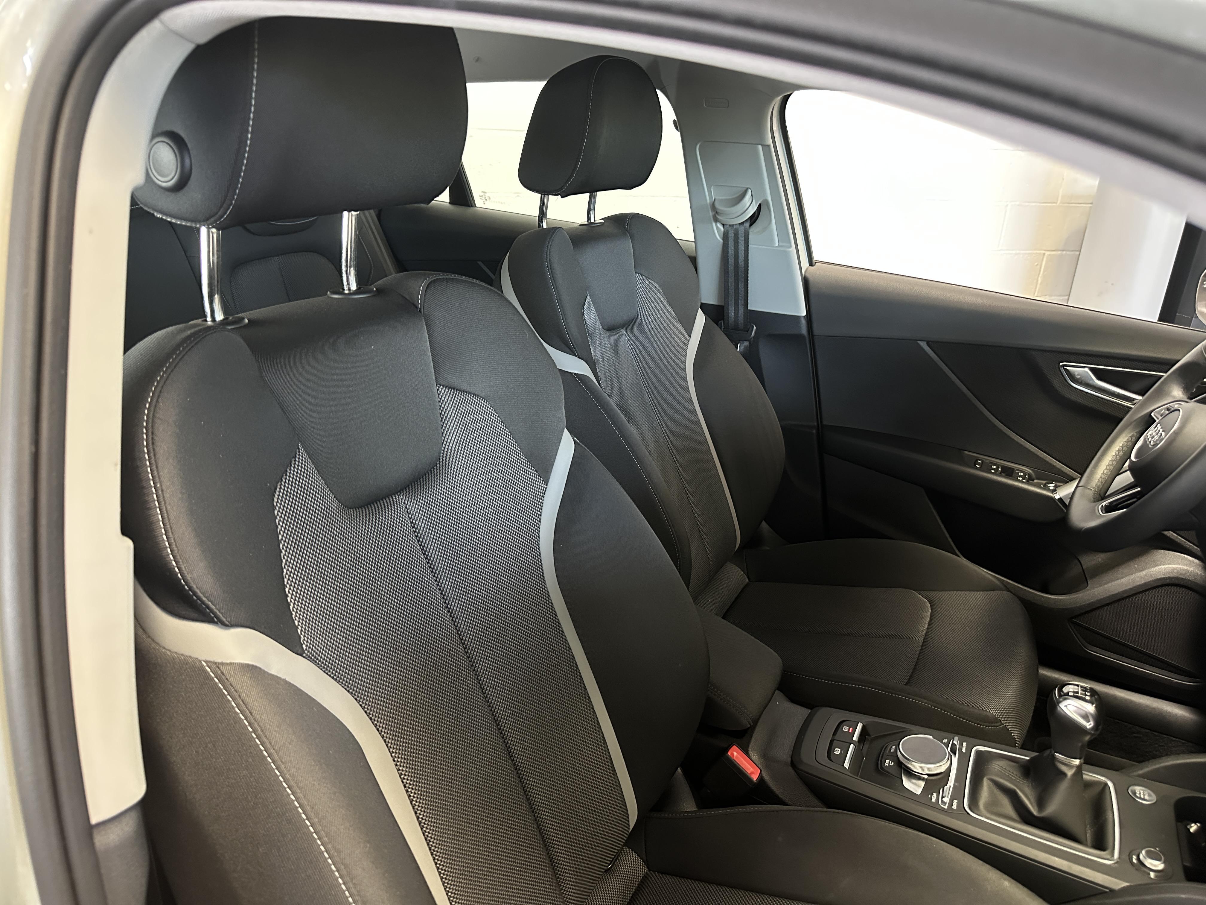 AUDI Q2
