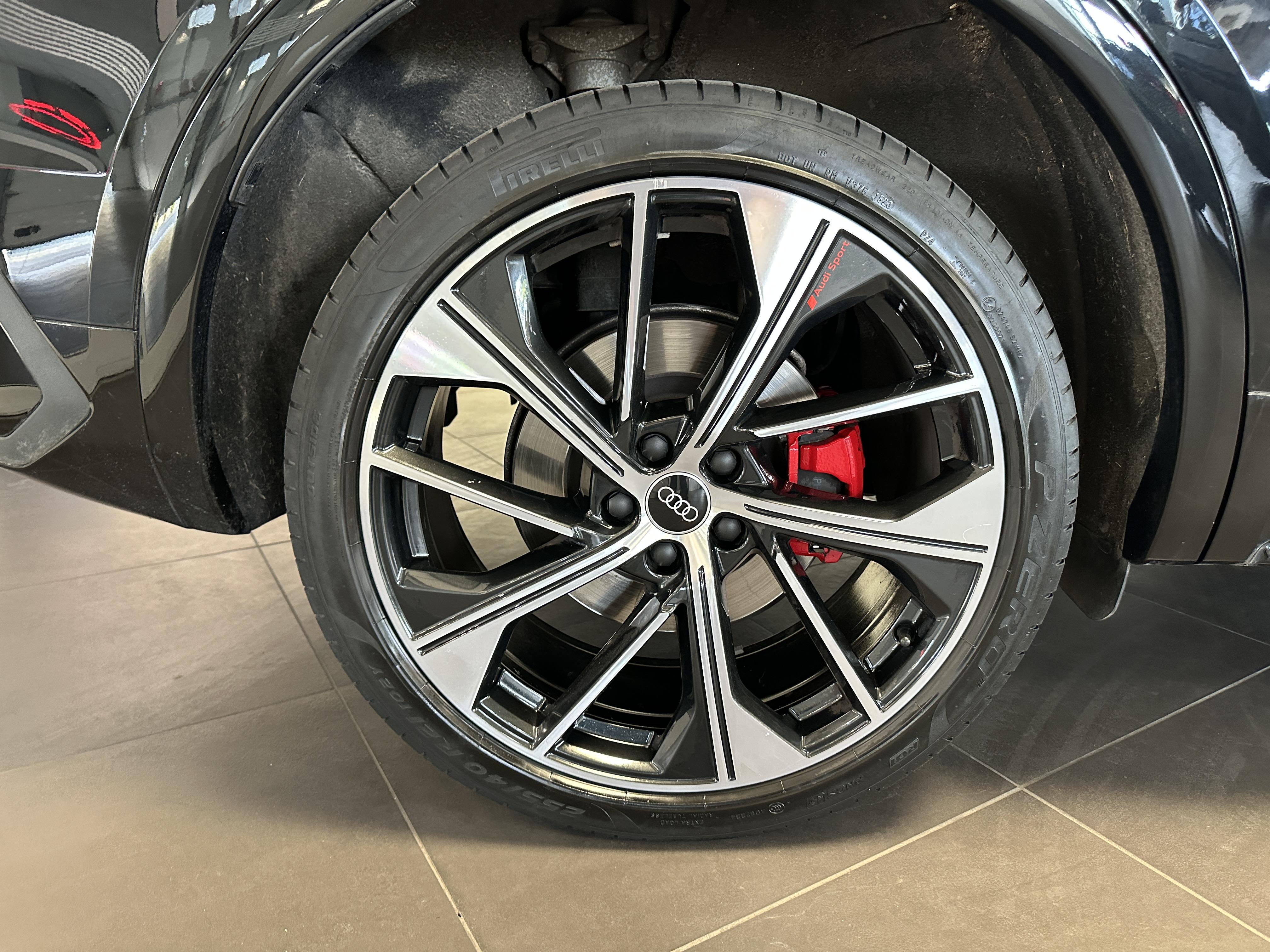 AUDI Q5 SPORTBACK