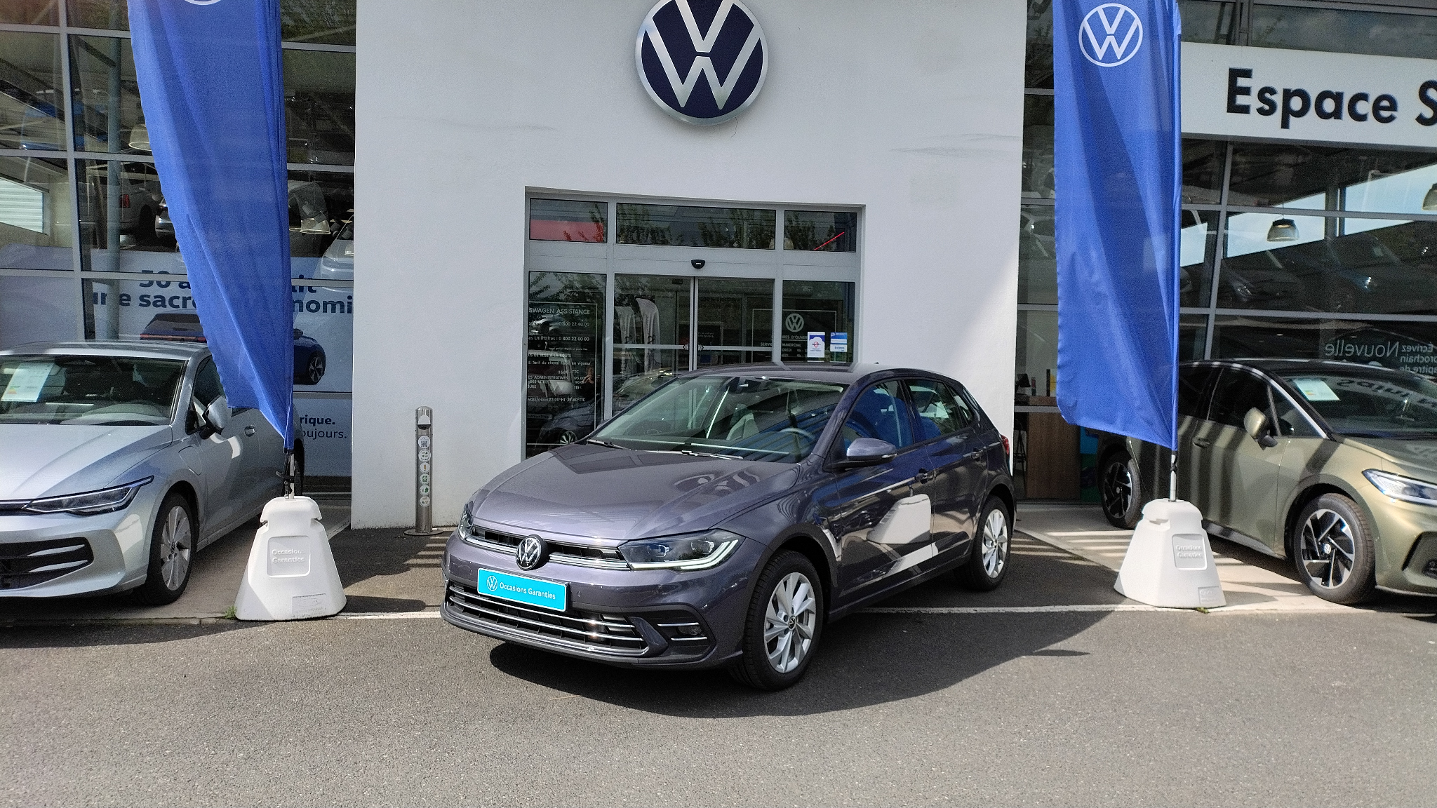 VOLKSWAGEN POLO