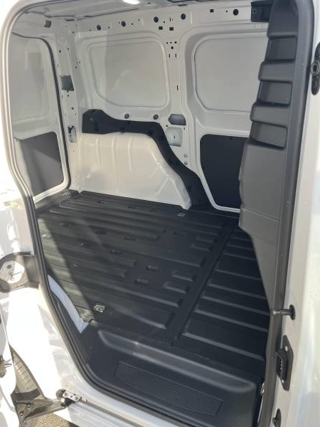 VOLKSWAGEN UTILITAIRES CADDY CARGO