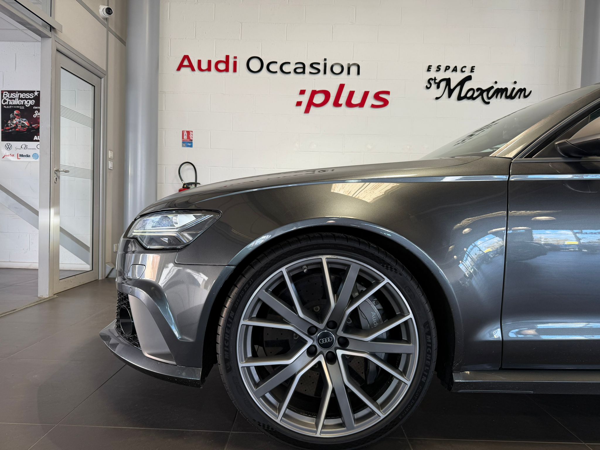 AUDI RS6 AVANT
