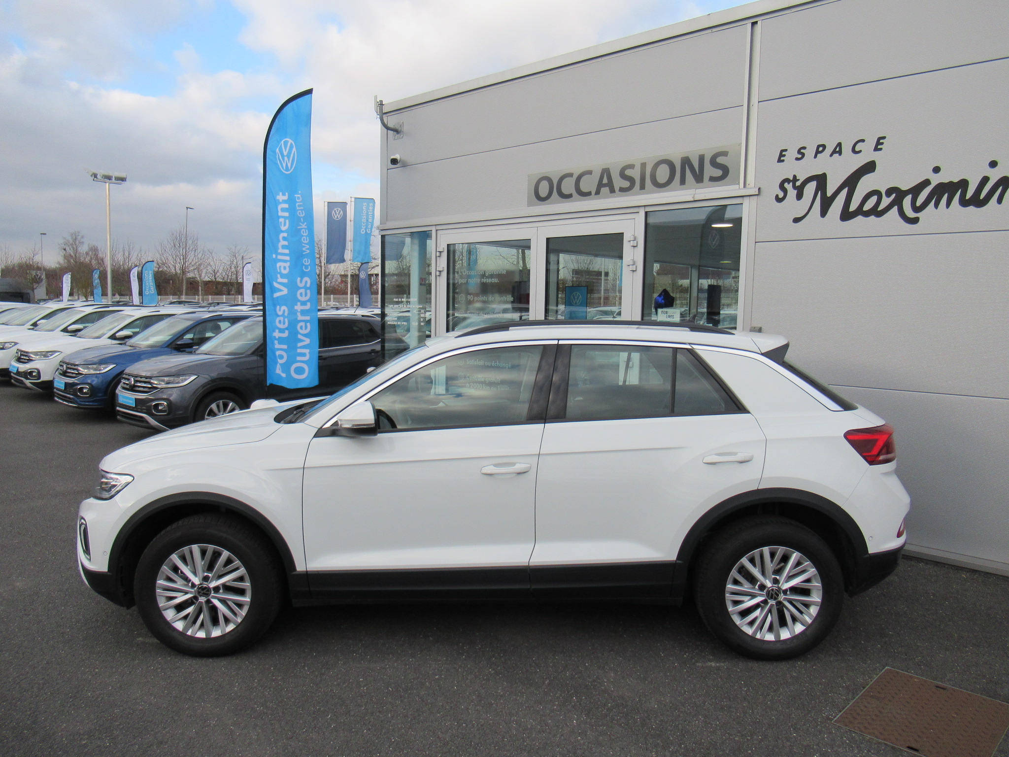 VOLKSWAGEN T-ROC