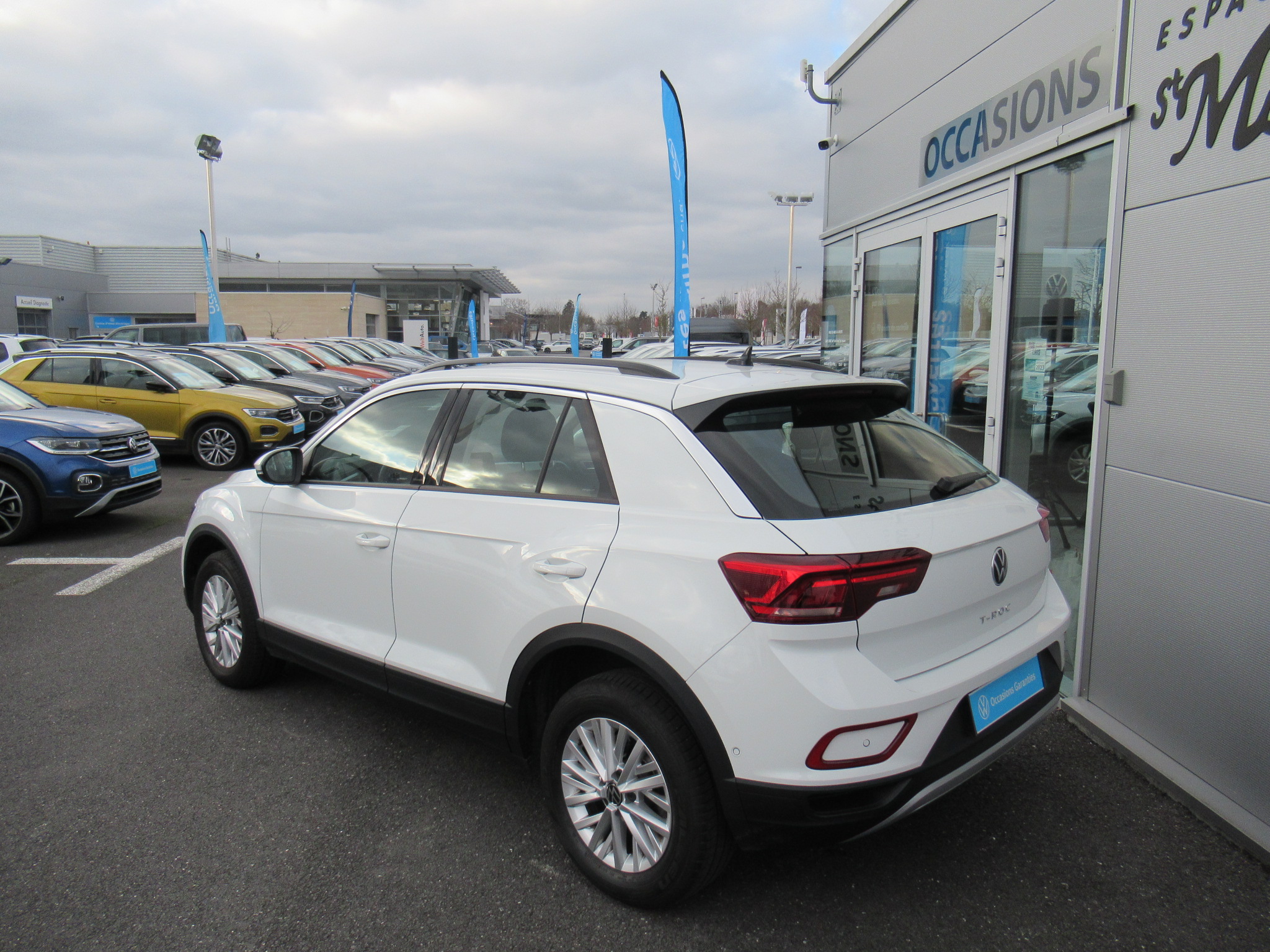 VOLKSWAGEN T-ROC