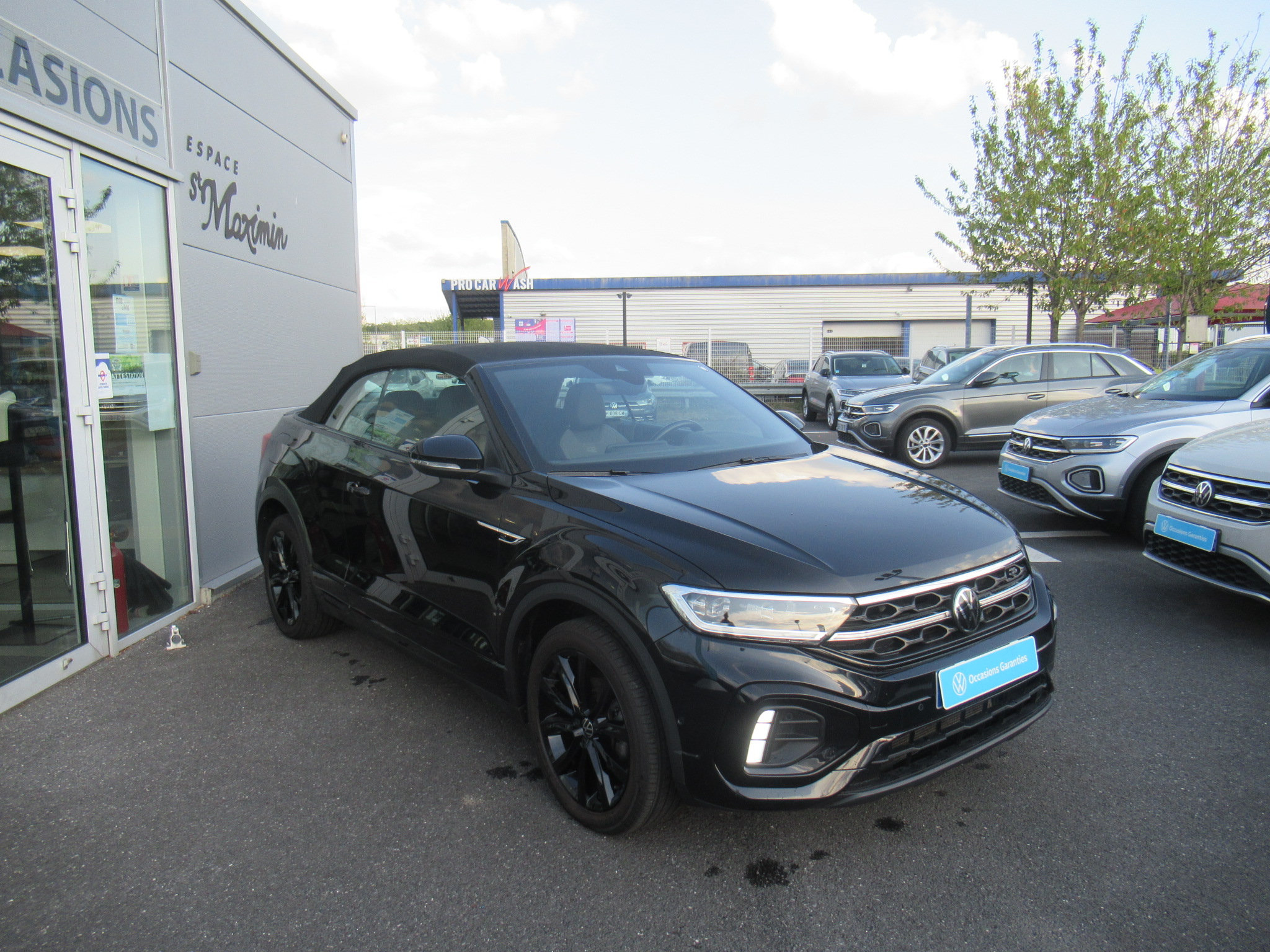 VOLKSWAGEN T-ROC CABRIOLET