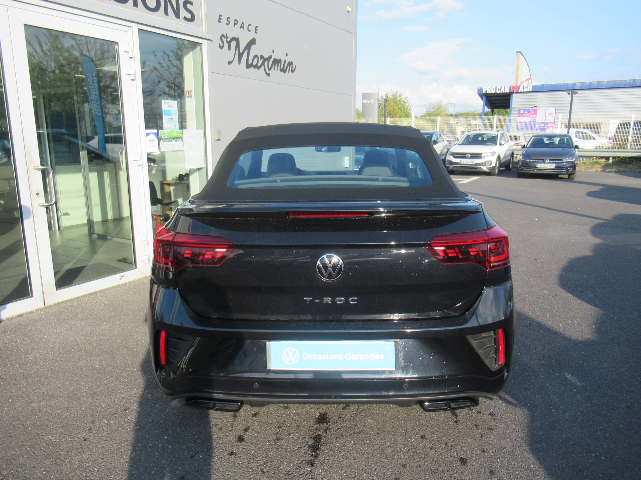 VOLKSWAGEN T-ROC CABRIOLET
